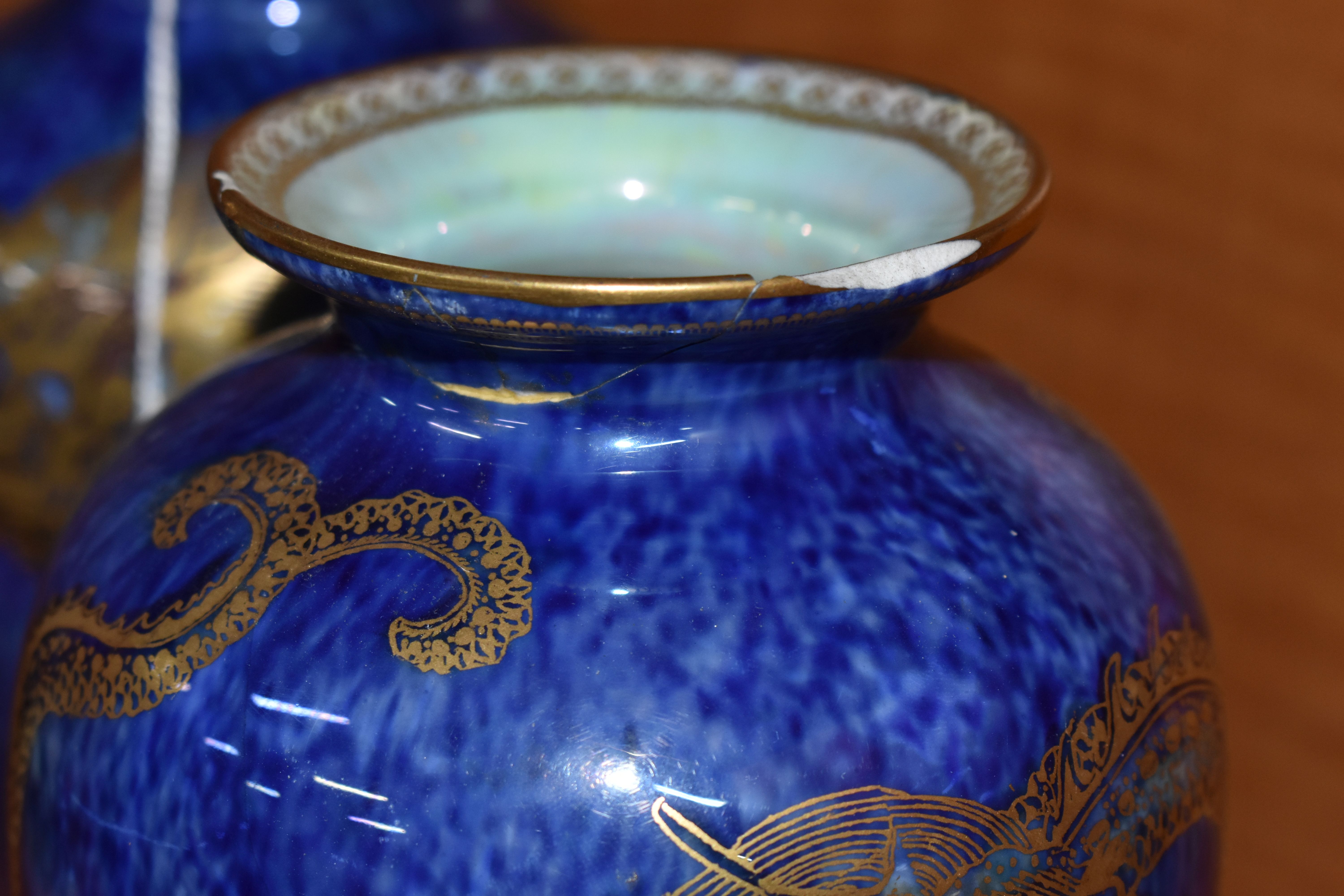 A PAIR OF WEDGWOOD DRAGON LUSTRE BALUSTER VASES, pattern Z4829, the exterior with mottled blue - Image 3 of 7