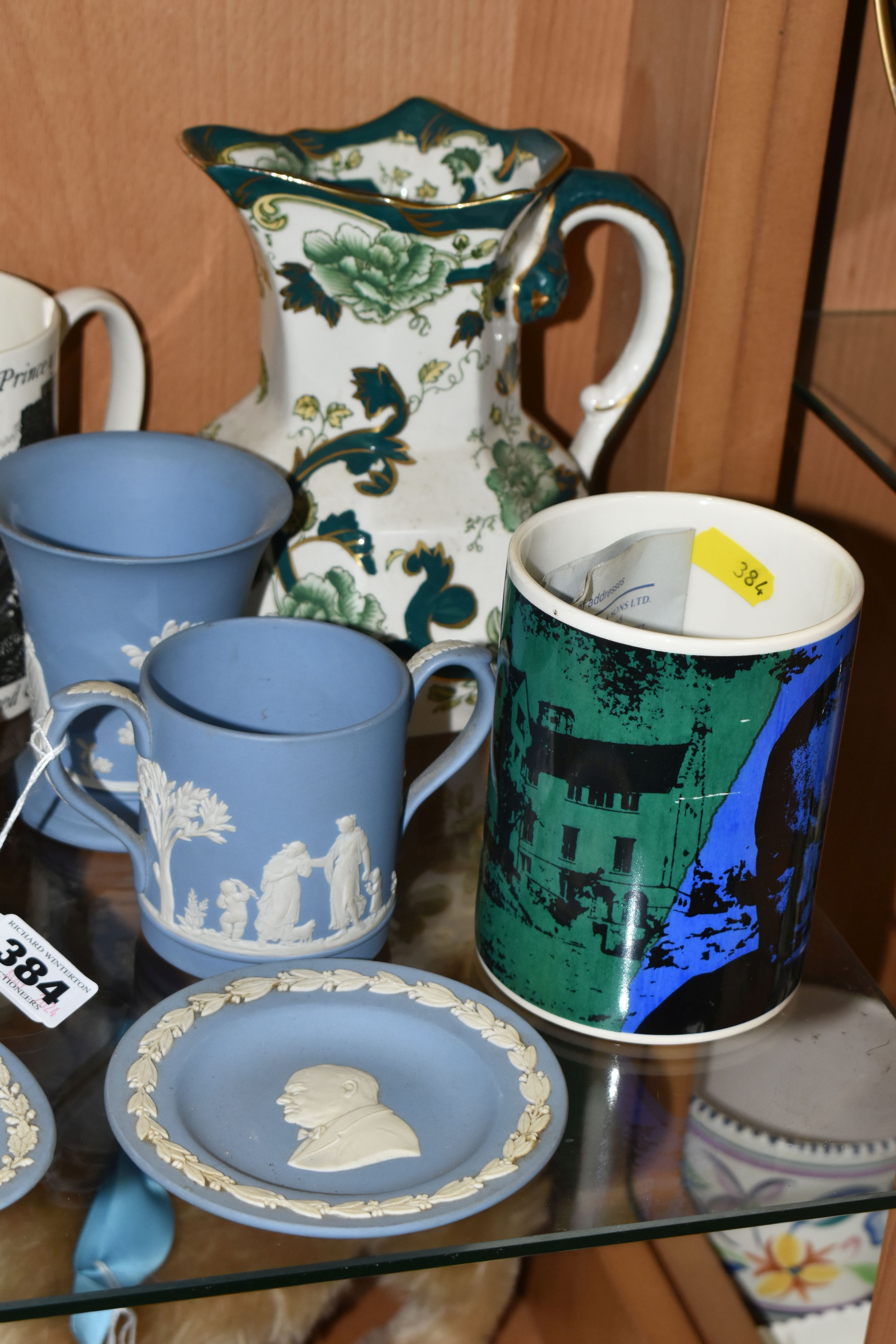 A GROUP OF WEDGWOOD AND OTHER CERAMICS, comprising two Portmeirion Susan Williams-Ellis design - Image 2 of 5