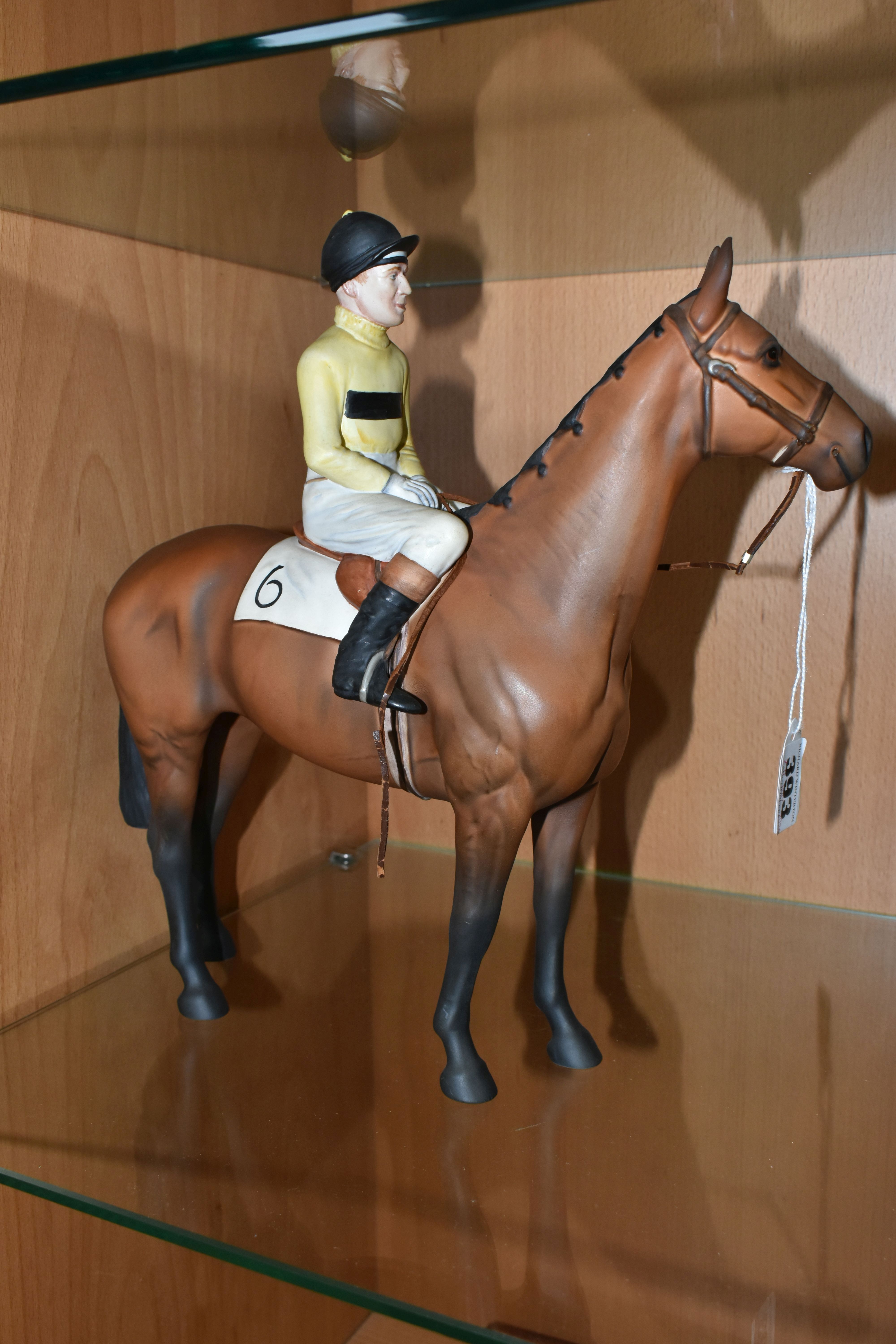 A BESWICK ARKLE FIGURE, Beswick Connoisseur model of Arkle with Pat Taaffe up, from the - Bild 3 aus 9