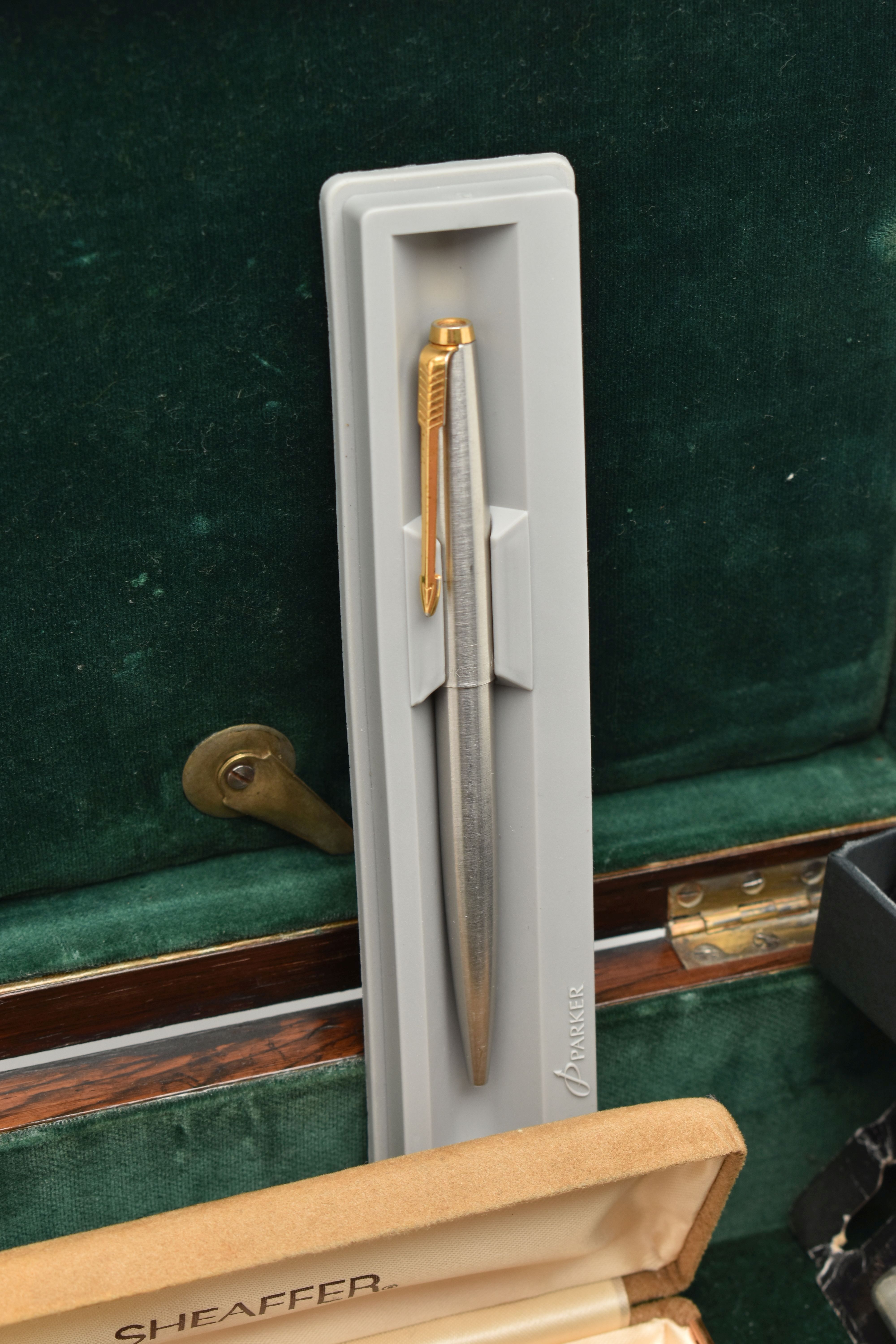 A WOODEN BOX WITH ASSORTED PENS, a hinged wooden box encasing a selection of fountain pens, names to - Image 3 of 5