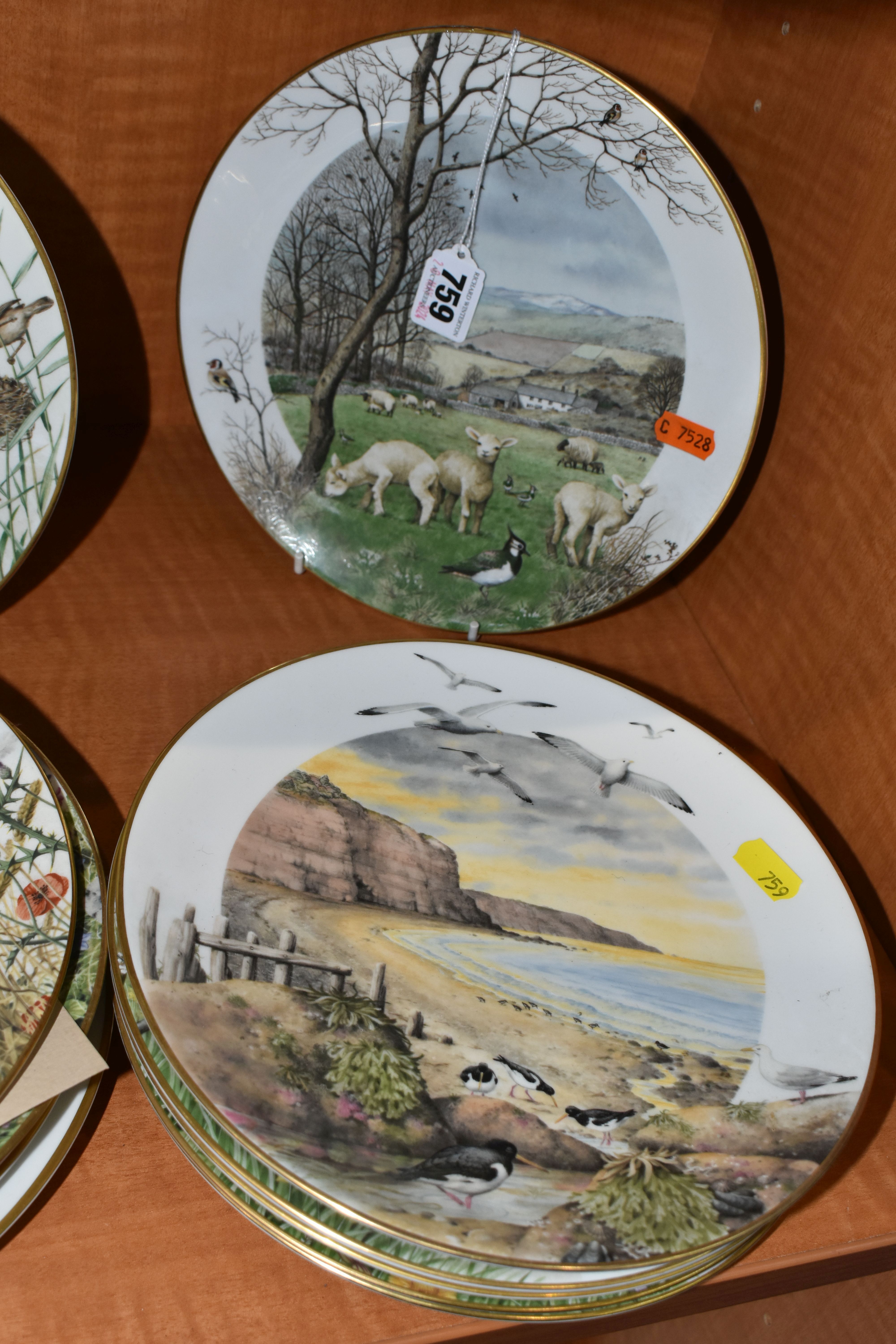 A SET OF TWELVE ROYAL WORCESTER MONTHS OF THE YEAR COLLECTORS PLATES WITH SCENES BY PETER BARRETT, A - Image 4 of 8