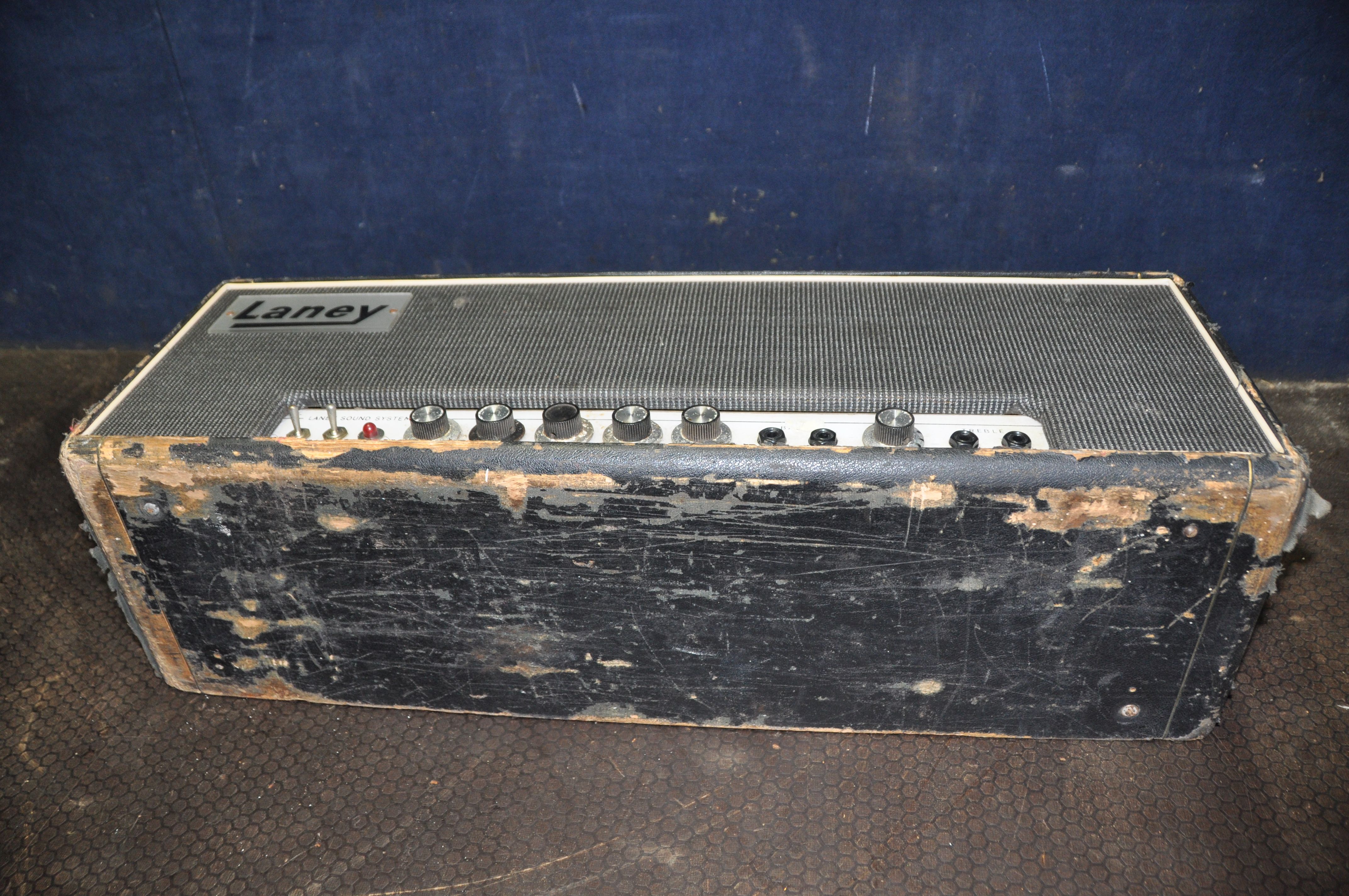 AN EARLY LANEY 100 WATT VALVE GUITAR AMPLIFIER HEAD Serial Number 326 (no power cable so UNTESTED)( - Image 6 of 6