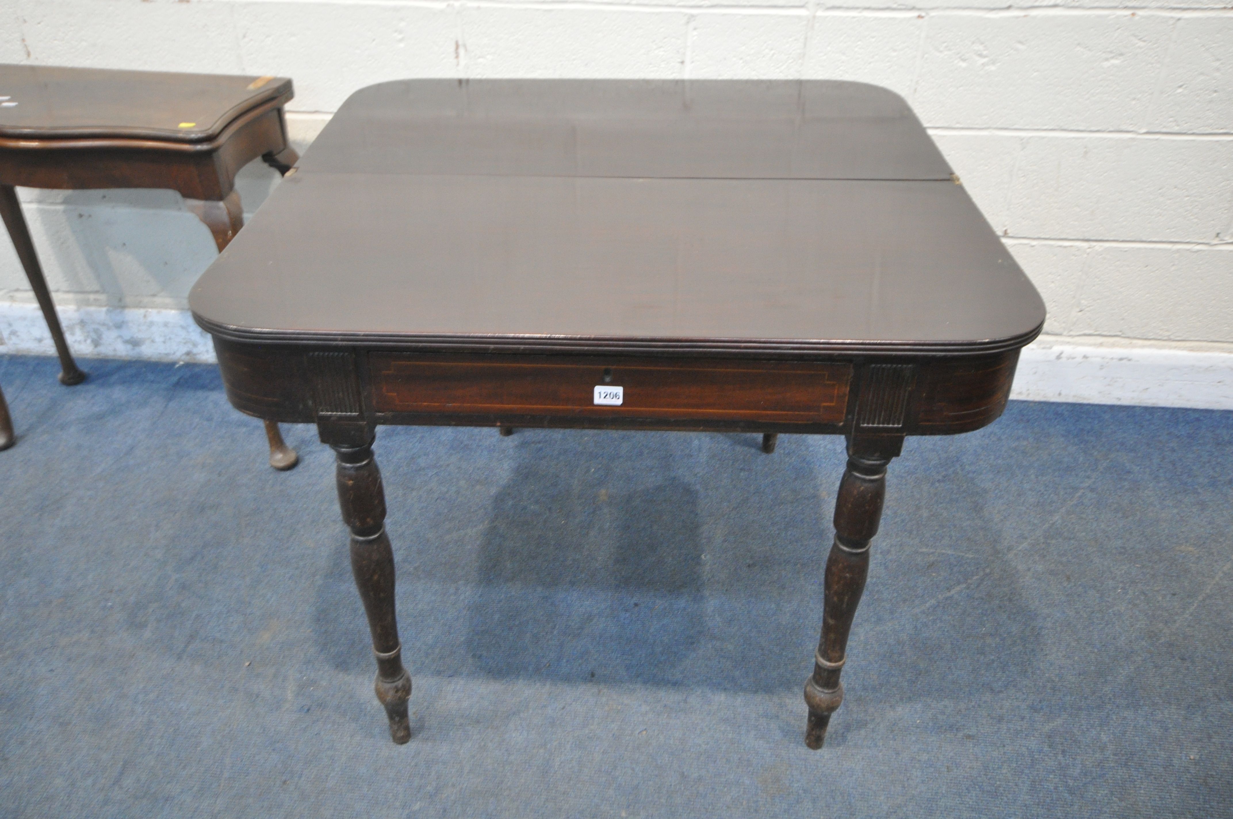 A GEORGIAN MAHOGANY FOLD OVER TEA TABLE, single frieze drawer, on turned legs, width 100cm x depth - Image 3 of 5