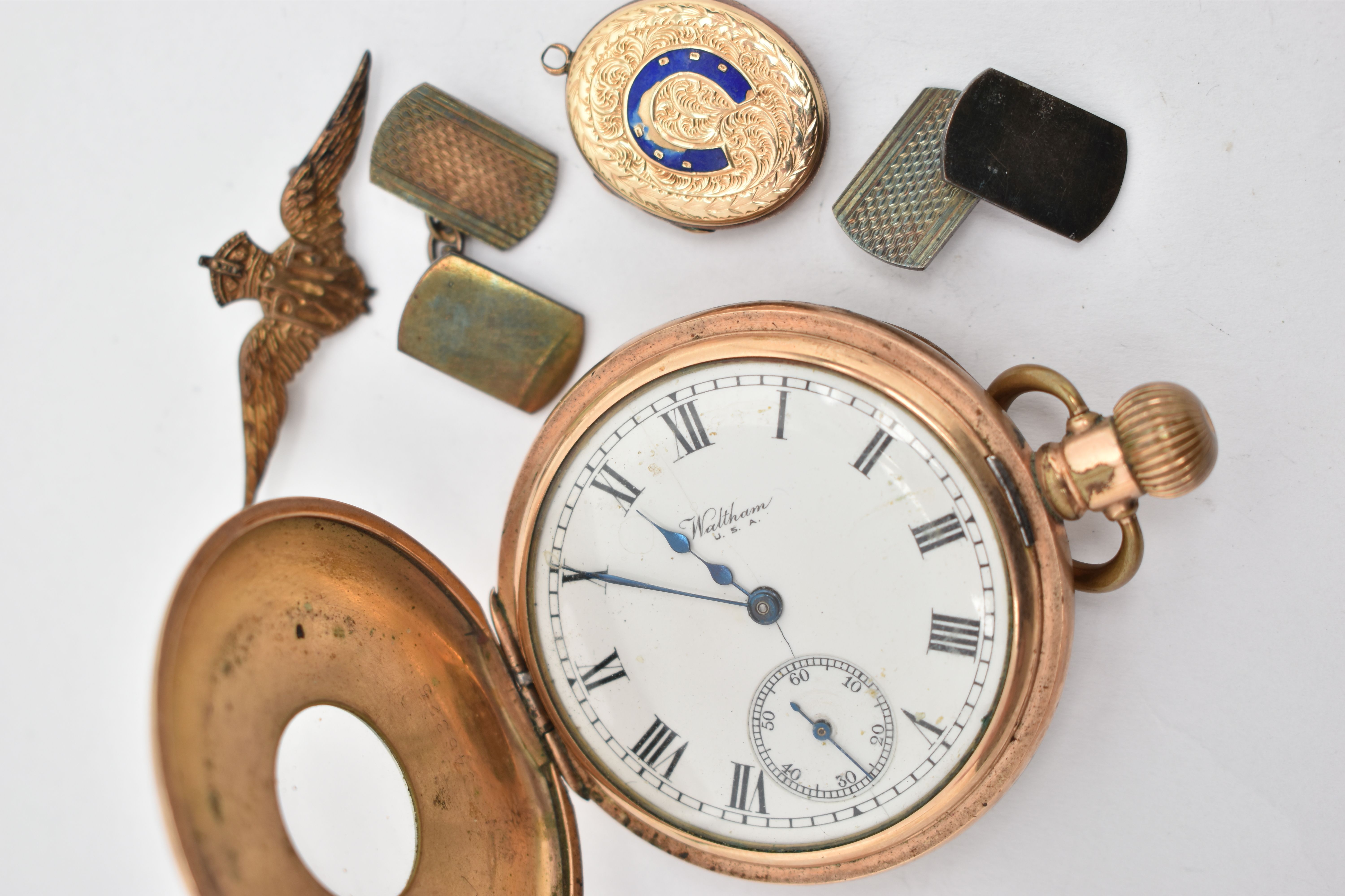 A GOLD PLATED 'WALTHAM' POCKET WATCH AND OTHER ITEMS, manual wind half hunter pocket watch, round - Image 2 of 4