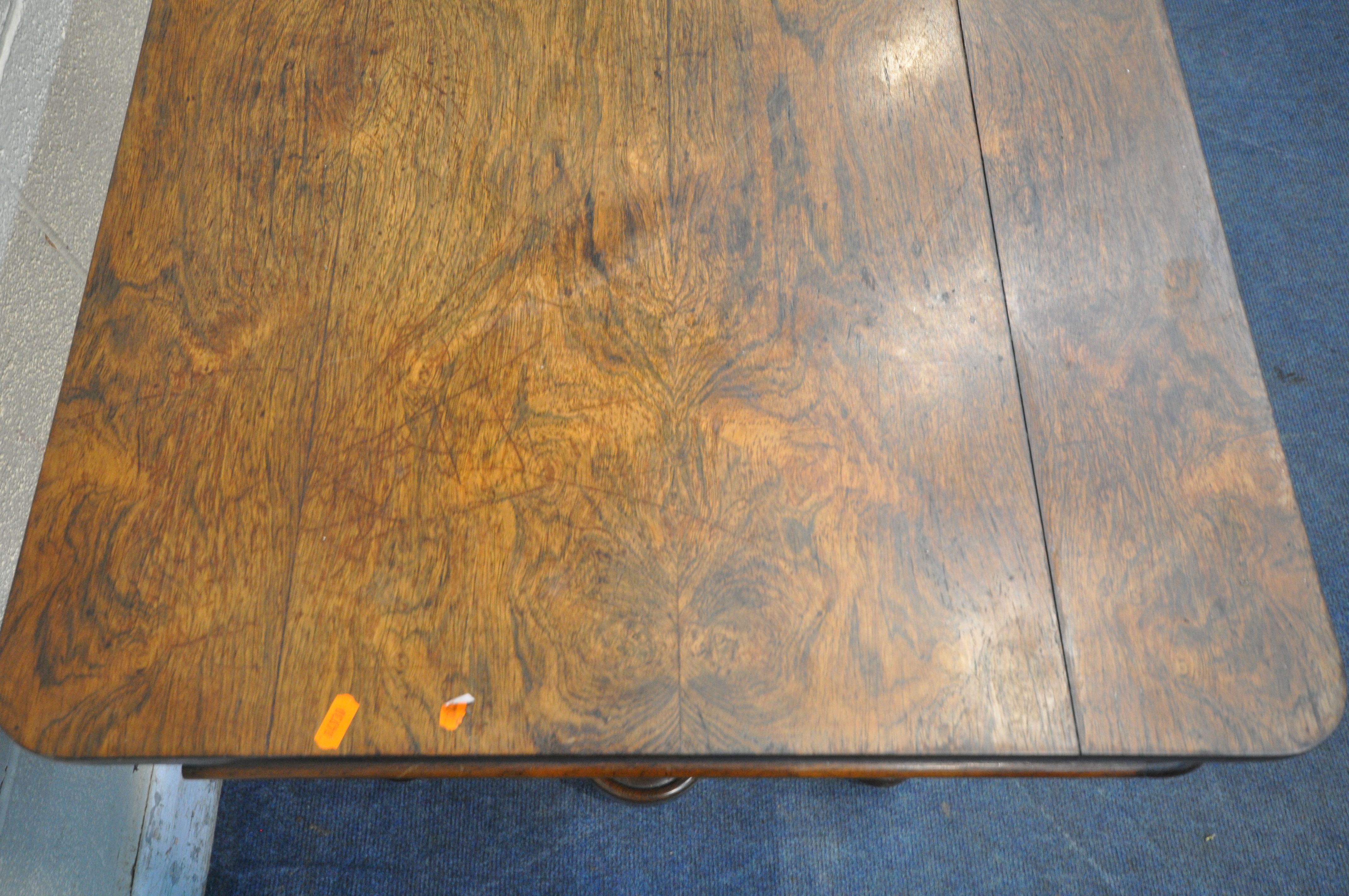 A WILLIAM IV ROSEWOOD LIBRARY TABLE, with two drawers, on twin cylindrical tapered legs, on flat bun - Image 3 of 5