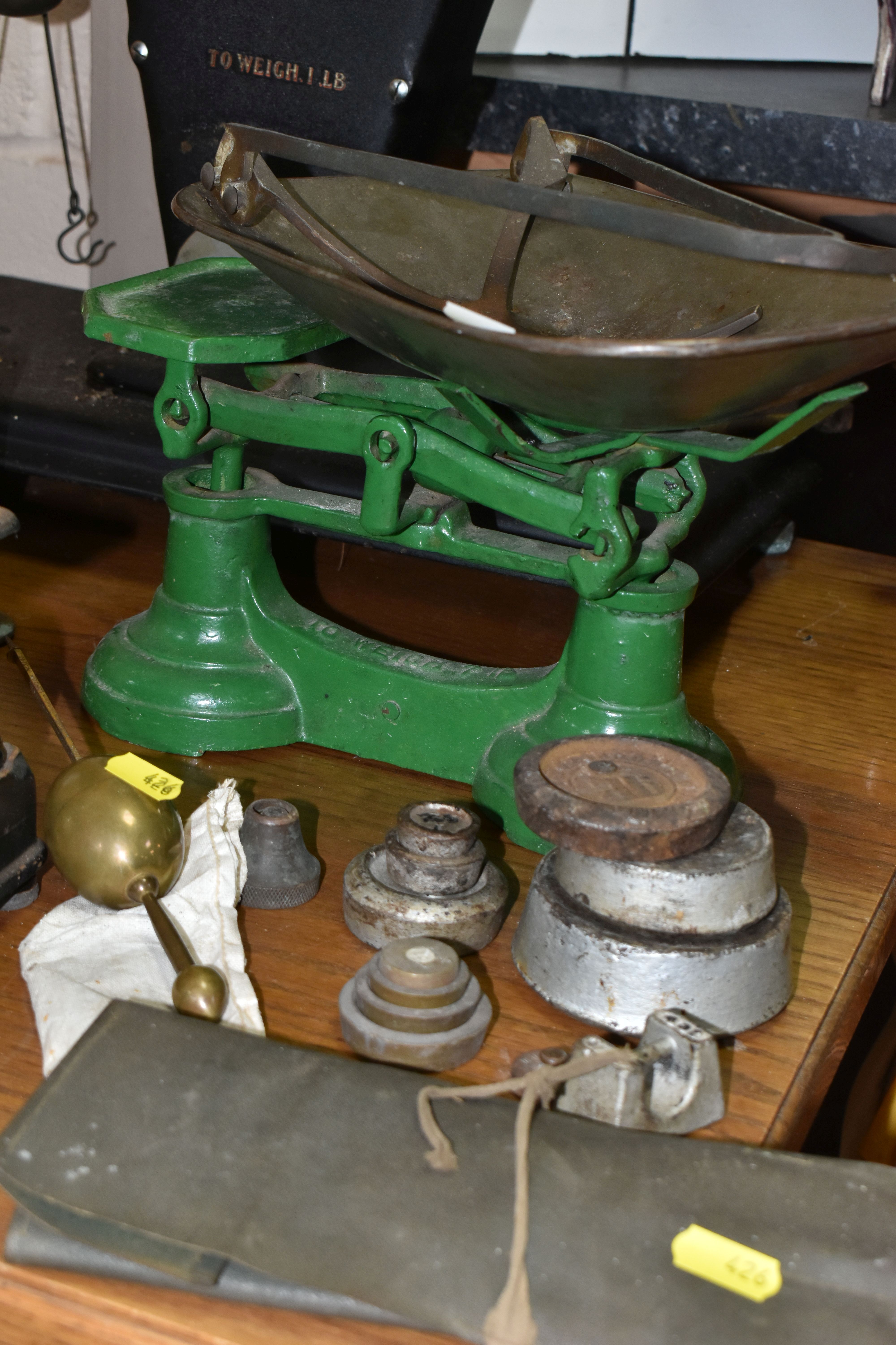 A COLLECTION OF SCALES, MEASURING EQUIPMENT, WEIGHTS, ETC, to include a large Avery Tobacco Scale, - Image 5 of 8