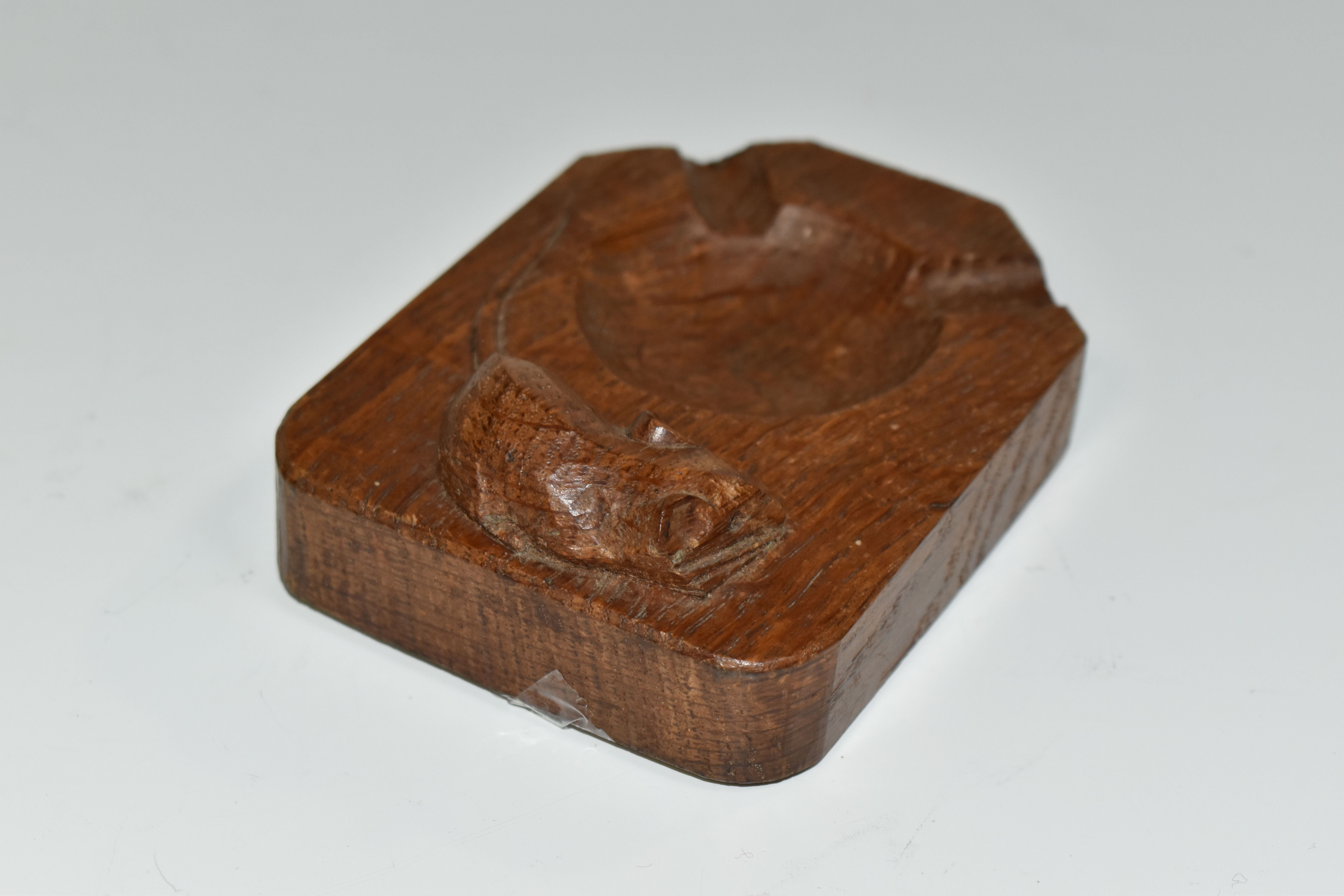 A ROBERT THOMPSON OF KILBURN 'MOUSEMAN' OAK ASHTRAY, carved with signature mouse, length 10cm x - Image 3 of 4