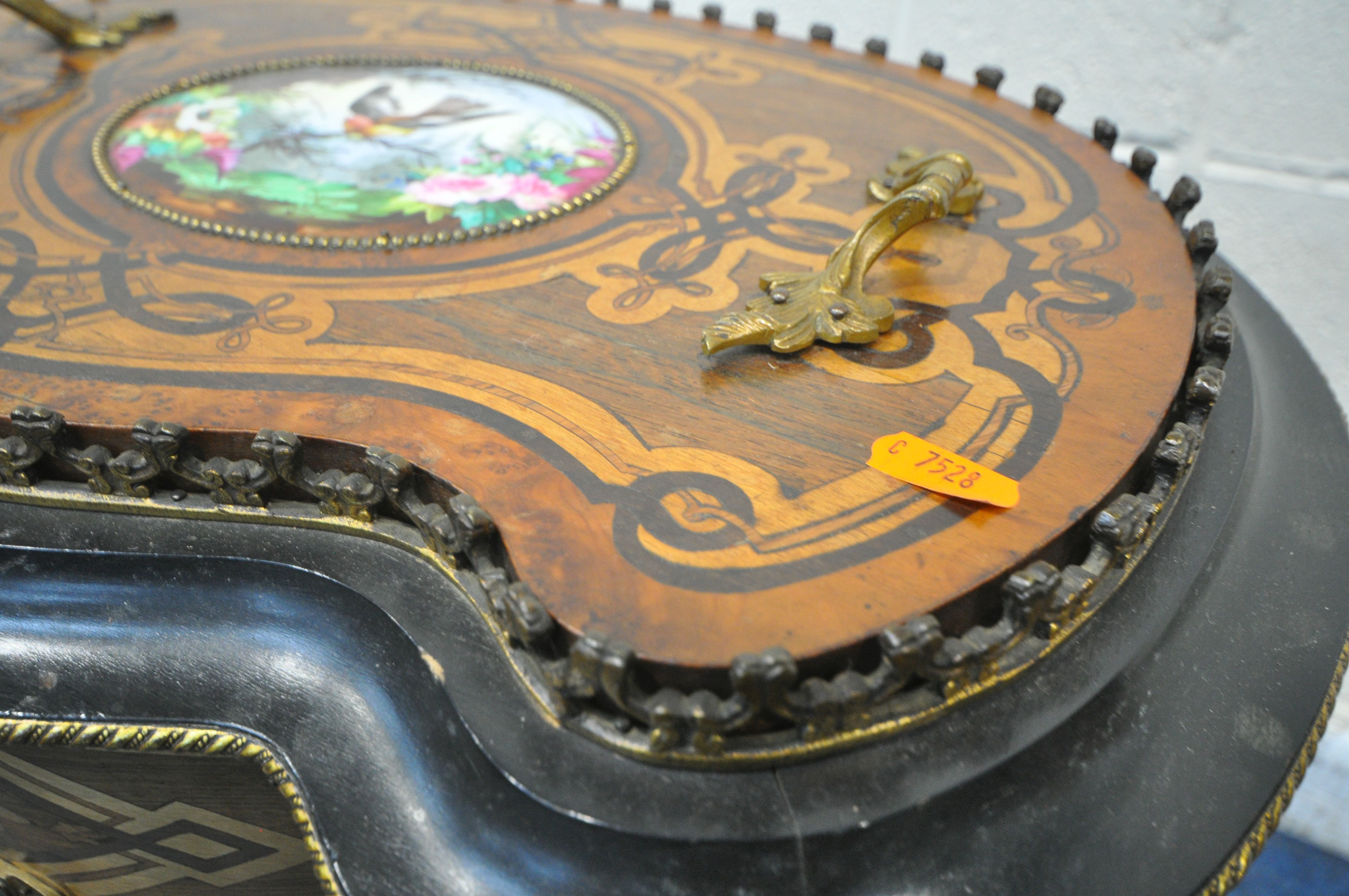 A LOUIS XV MARQUETRY INLAID SERPENTINE PLANTER TABLE, the twin handled lid with a painted - Image 4 of 10