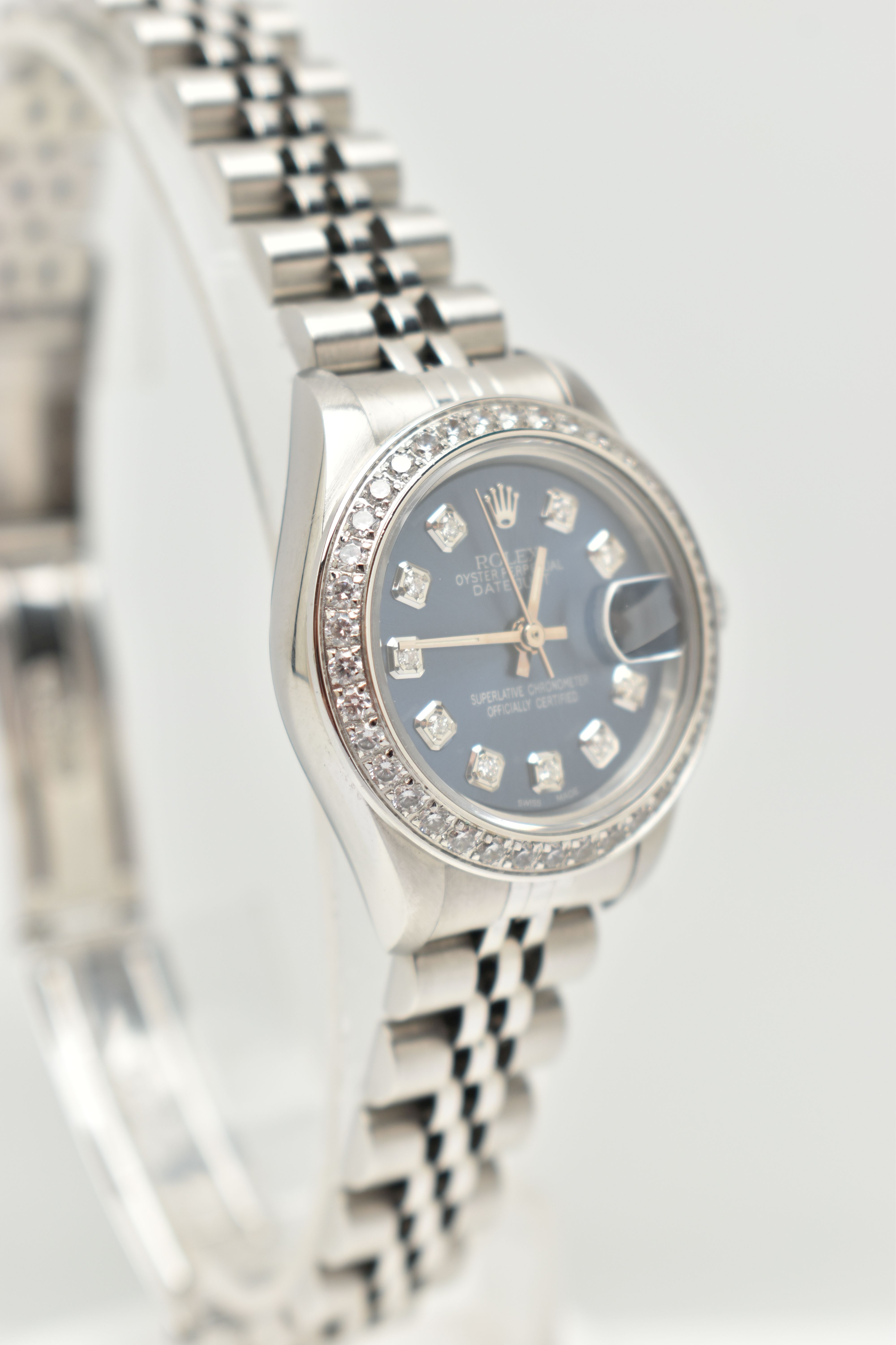 A LADIES BOXED 'ROLEX OYSTER PERPETUAL DATEJUST' WRISTWATCH, manual wind, round blue dial signed ' - Image 3 of 10