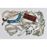 ASSORTED PASTE SET JEWELLERY, to include necklaces, bracelets, a large paste set ring etc