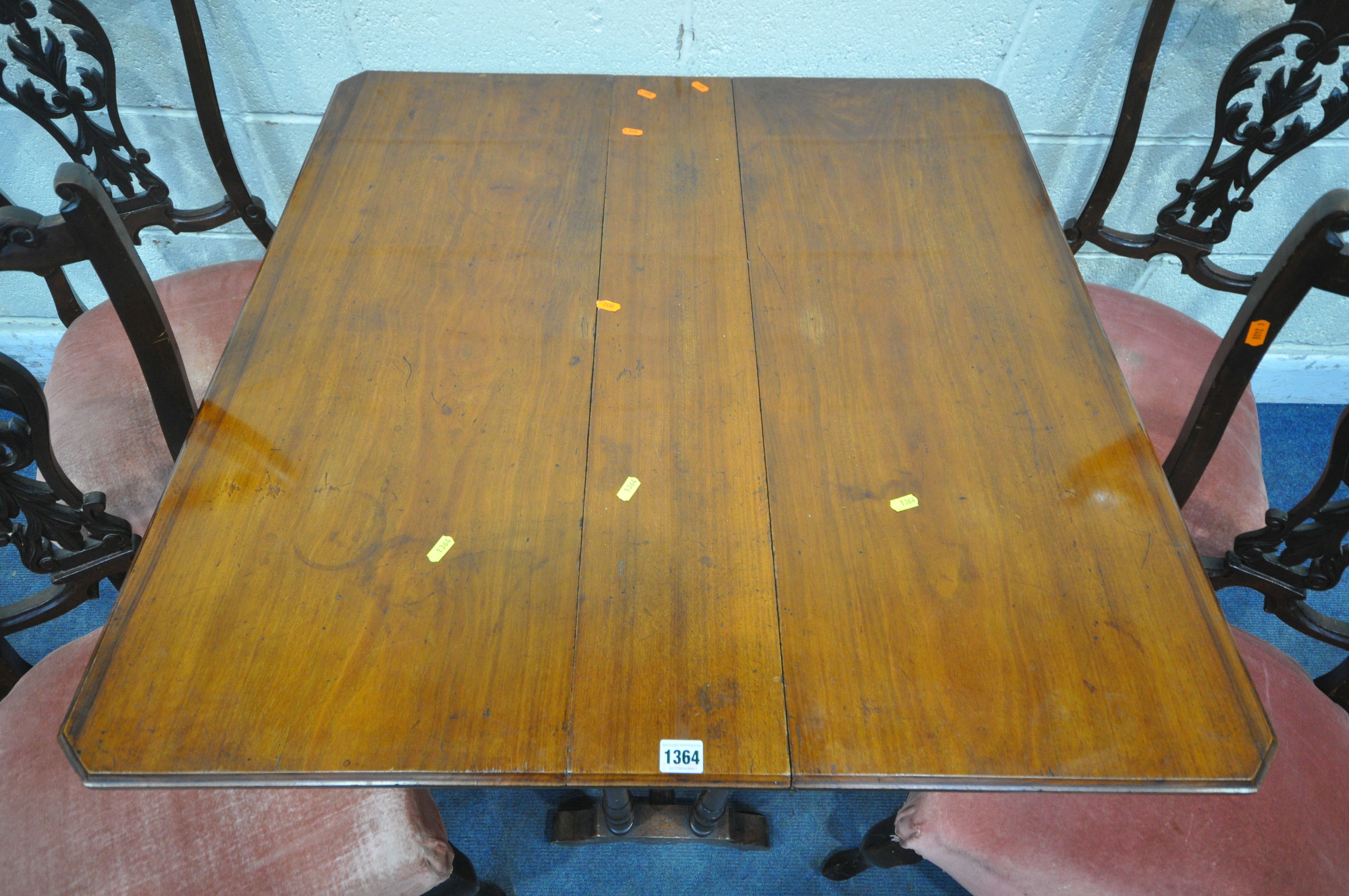 AN EDWARDIAN MAHOGANY SUTHERLAND TABLE, raised on turned supports and shaped feet, open width 91cm x - Image 2 of 6