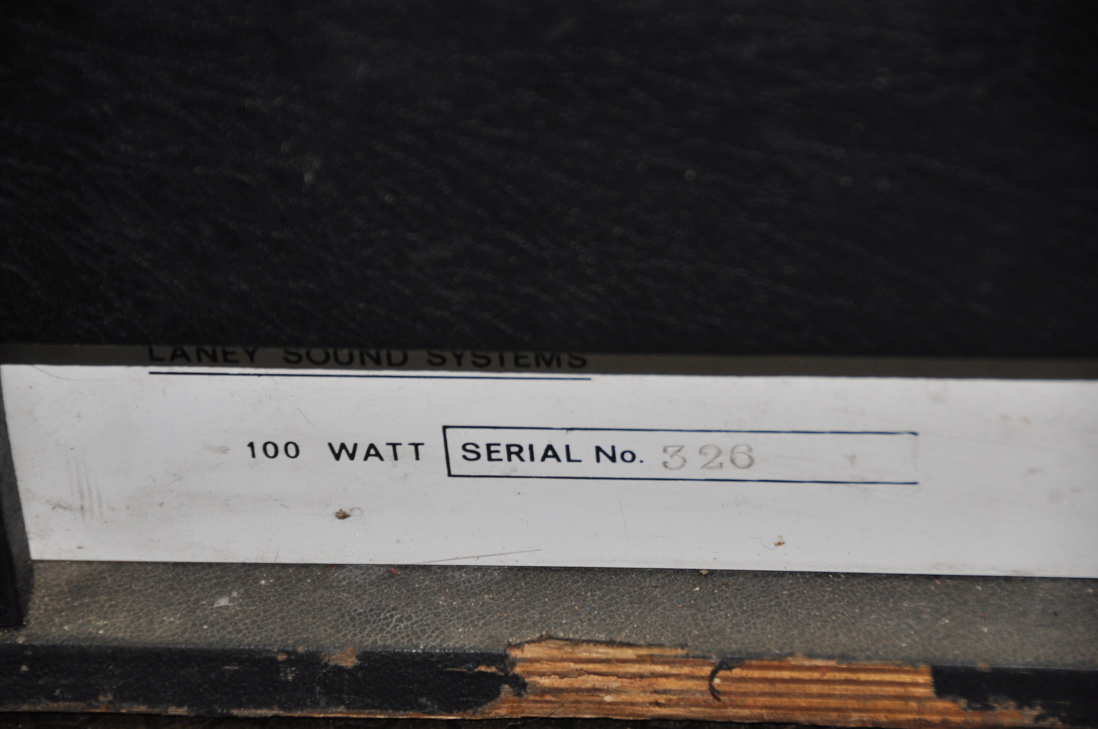 AN EARLY LANEY 100 WATT VALVE GUITAR AMPLIFIER HEAD Serial Number 326 (no power cable so UNTESTED)( - Bild 4 aus 6