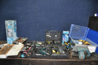 TWO TRAYS CONTAINING HAND AND POWER TOOLS including a Black and Decker PL40 circular saw, a Workzone