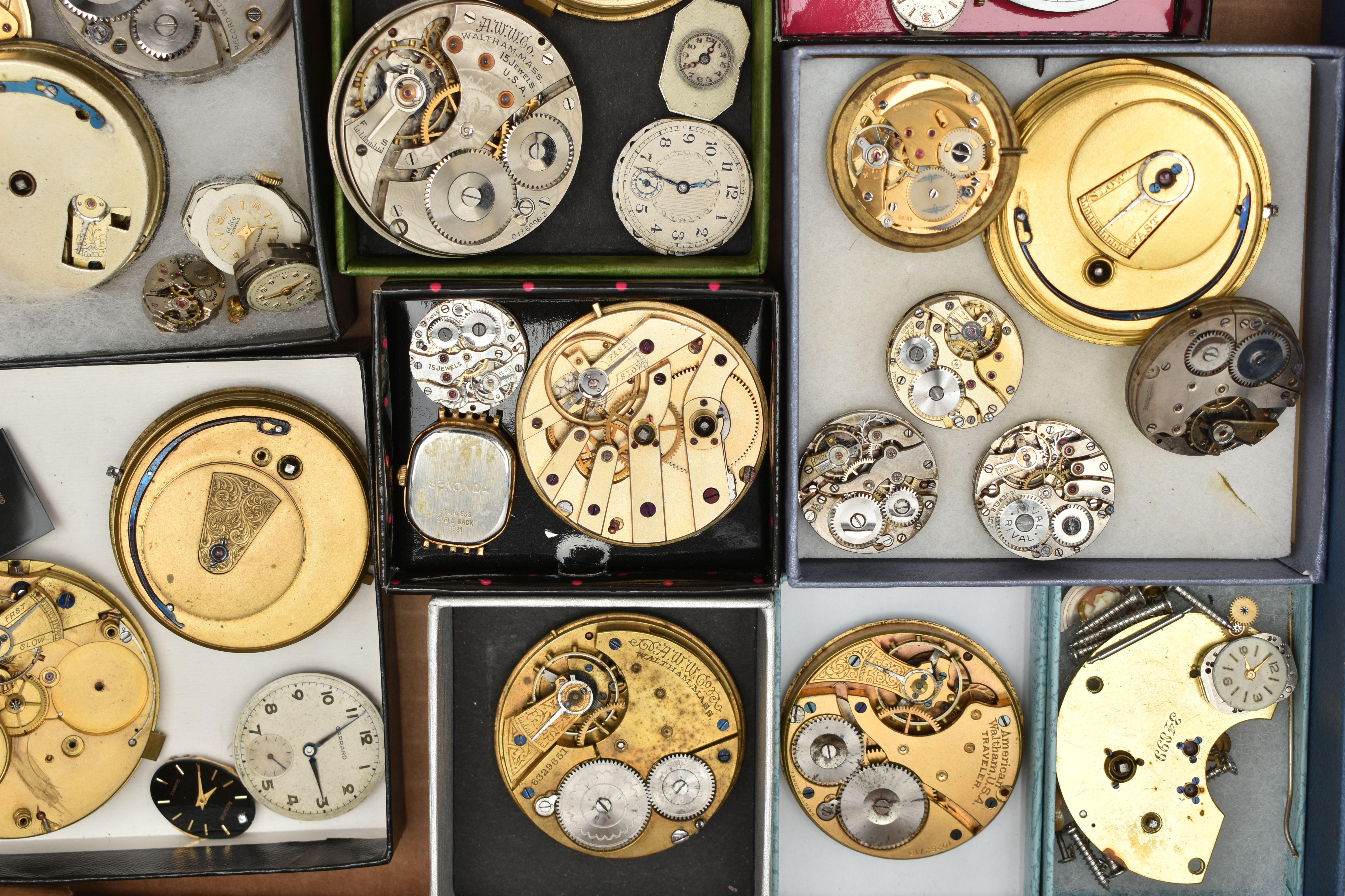 A BOX OF ASSORTED WATCH PARTS, to include a large selection of watch movements, names to include - Bild 7 aus 11