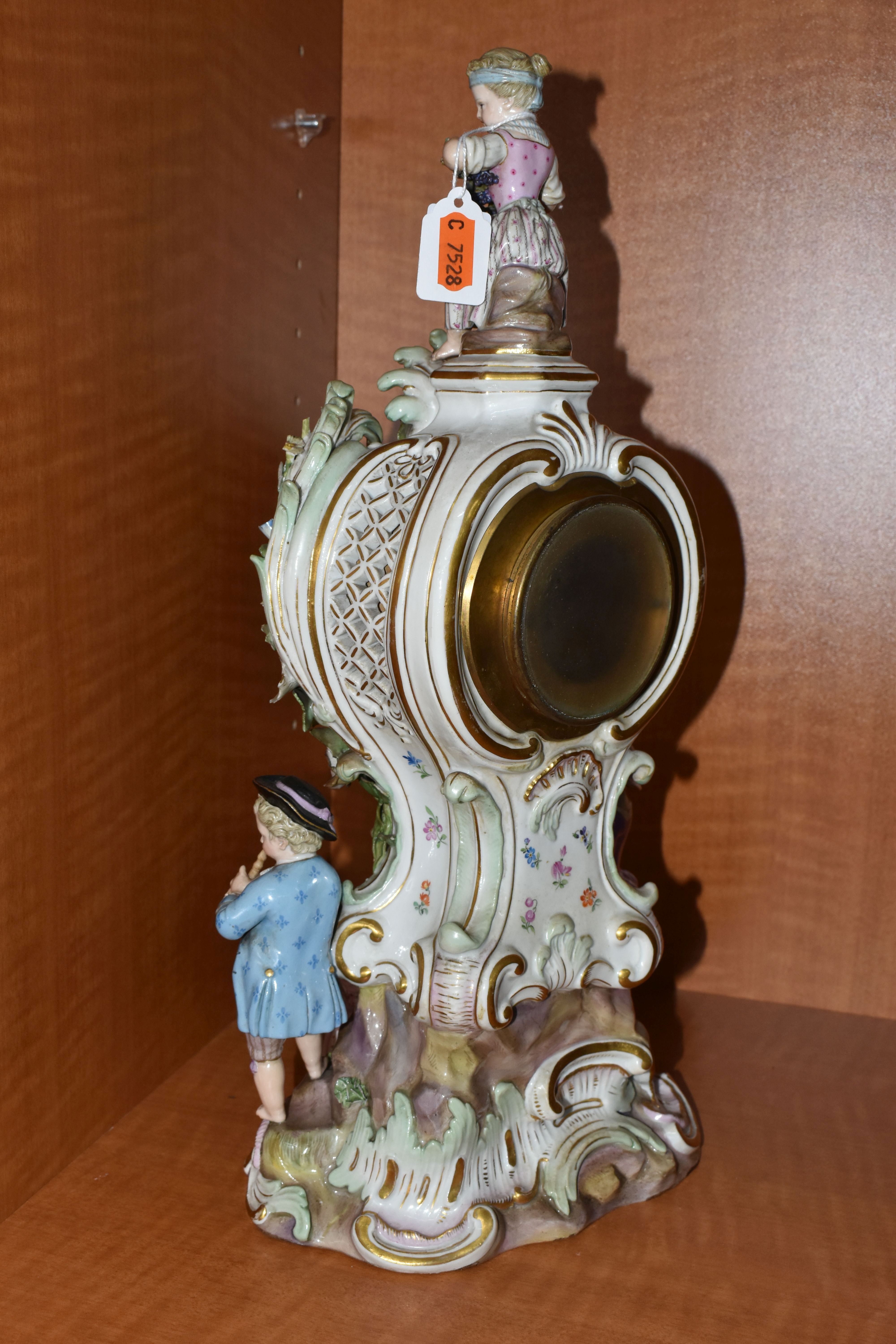 A LATE 19TH CENTURY MEISSEN PORCELAIN FIGURAL MANTEL CLOCK OF BALLOON SHAPE, mould no .572, with - Image 10 of 16