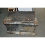 A LARGE VINTAGE CARPENTERS TOOLBOX with a pine outer carcass, steel banding, mahogany top,