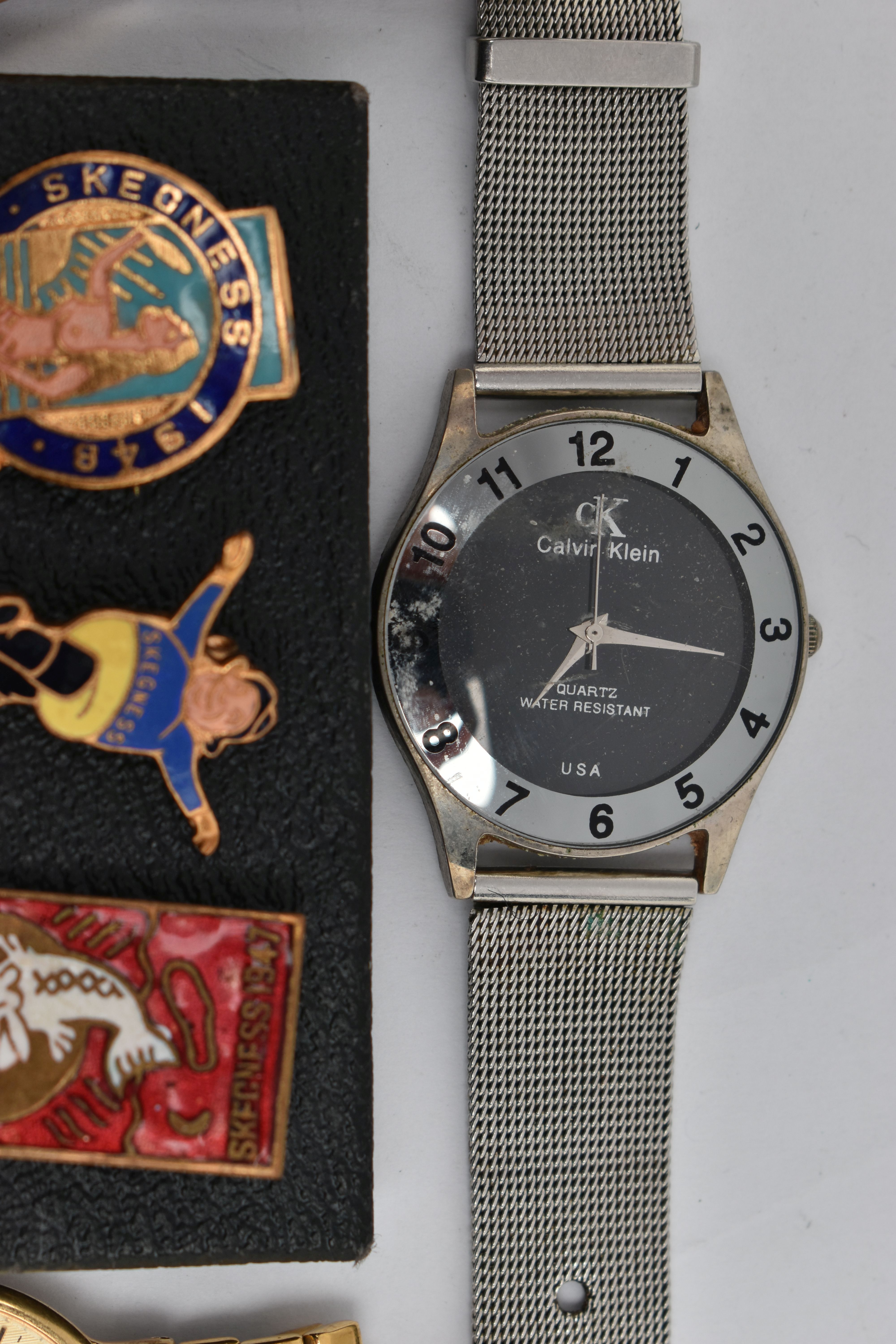A COLLECTION OF 'BUTLINS' PINS AND ASSORTED WATCHES, eight Butlins pins and badges, dated between - Image 5 of 5