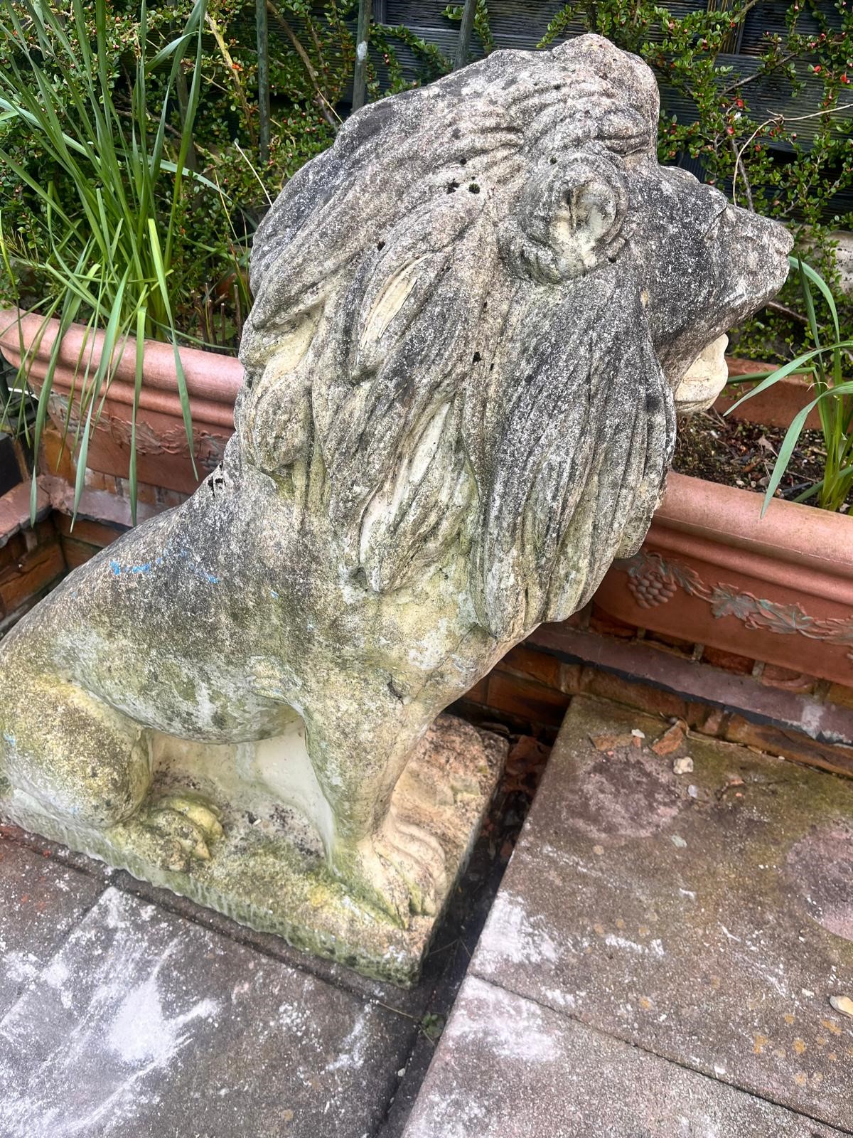 A PAIR OF WEATHERED COMPOSITE SEATED GARDEN LIONS, on a square plinth base, width 35cm x depth - Image 7 of 10