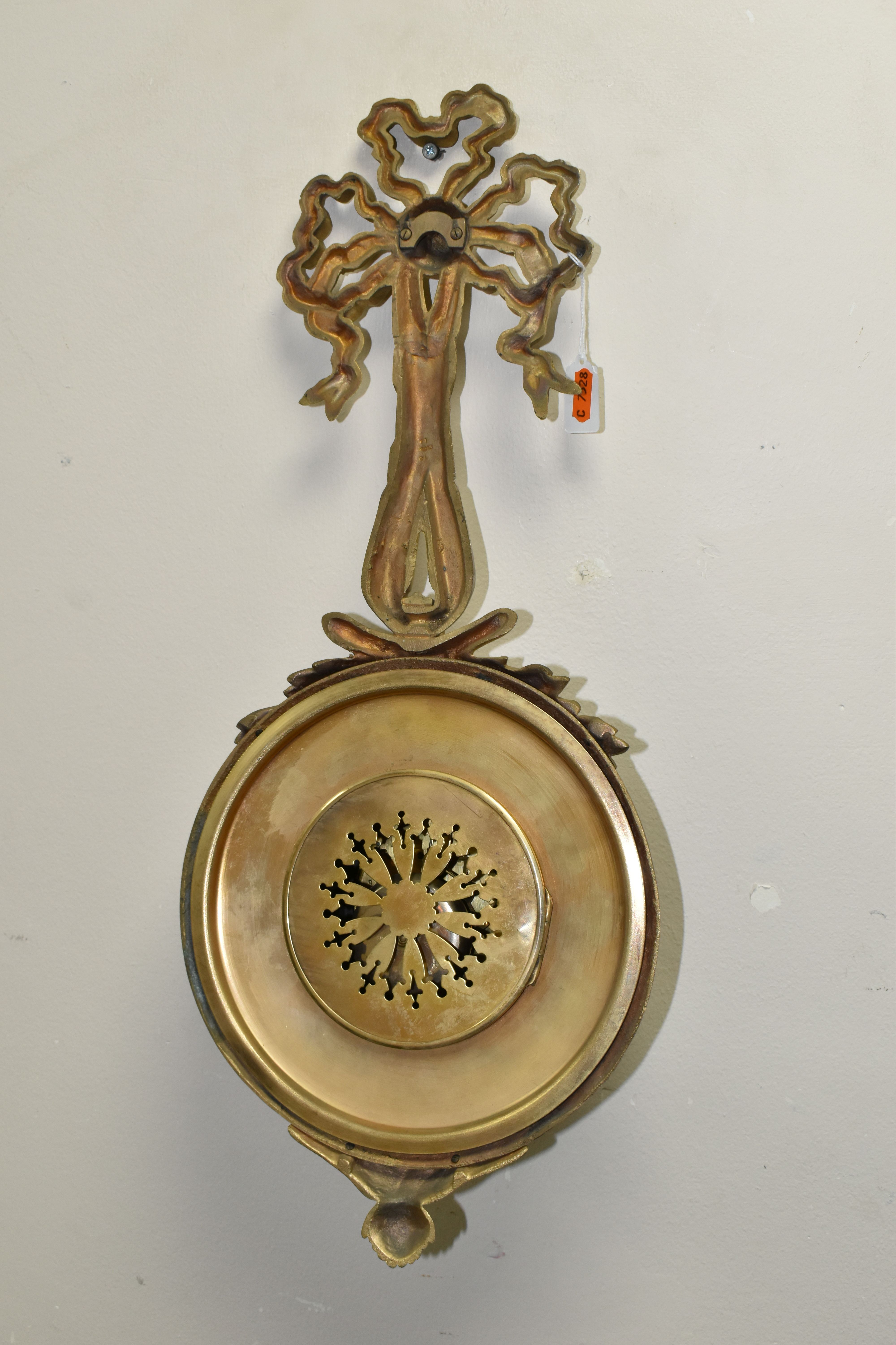 A LATE 19TH / EARLY 20TH CENTURY CARTEL CLOCK BY SAMUEL MARTI, cast gilt metal ribbon and wreath - Image 9 of 10