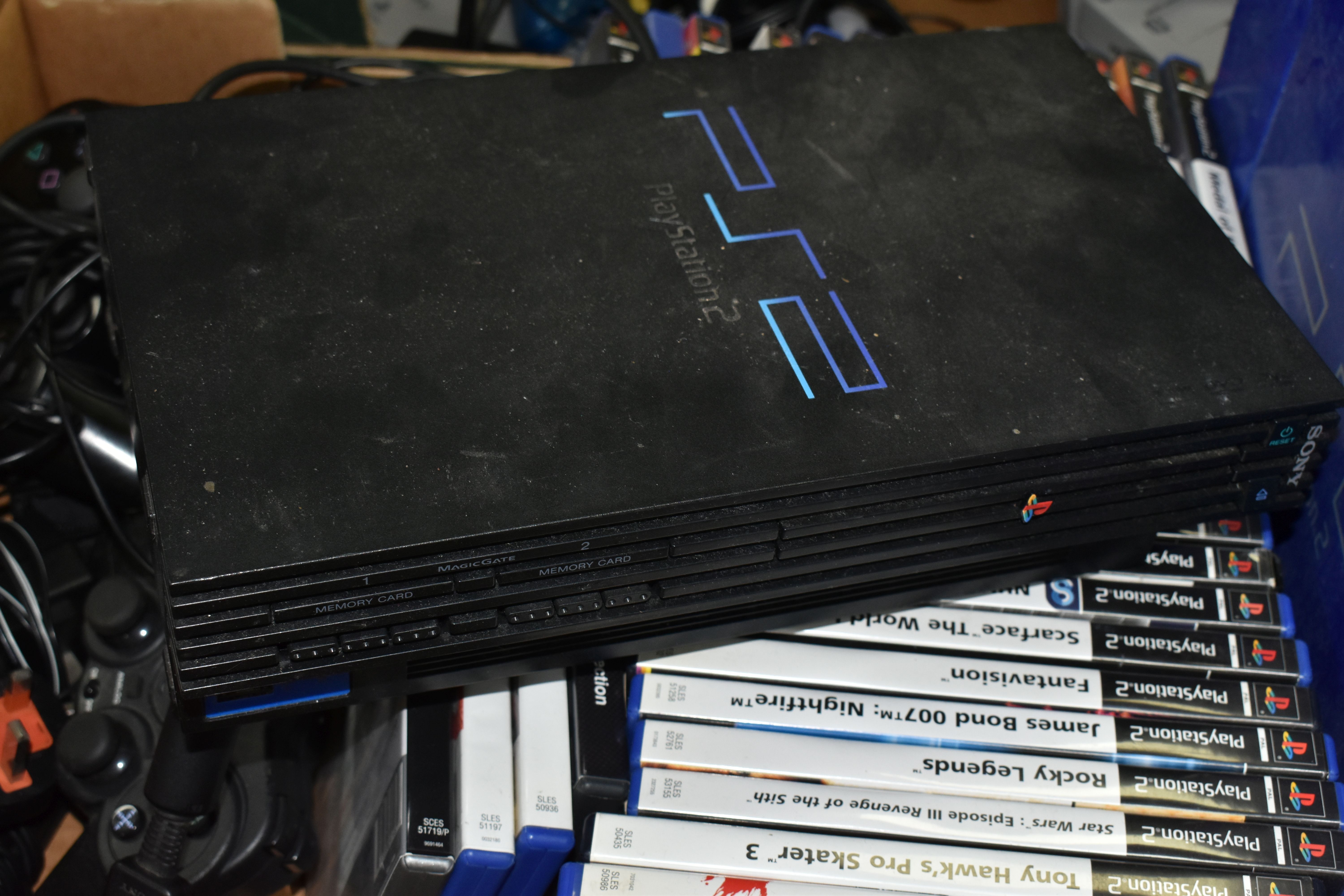 PLAYSTATION 2 CONSOLE BOXED WITH GAMES, forty seven games for PS2 and PS1 including Gran Turismo - Bild 3 aus 3