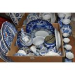 TWO BOXES AND LOOSE BLUE AND WHITE CERAMICS, to include a Minton Willow pattern biscuit barrel, a