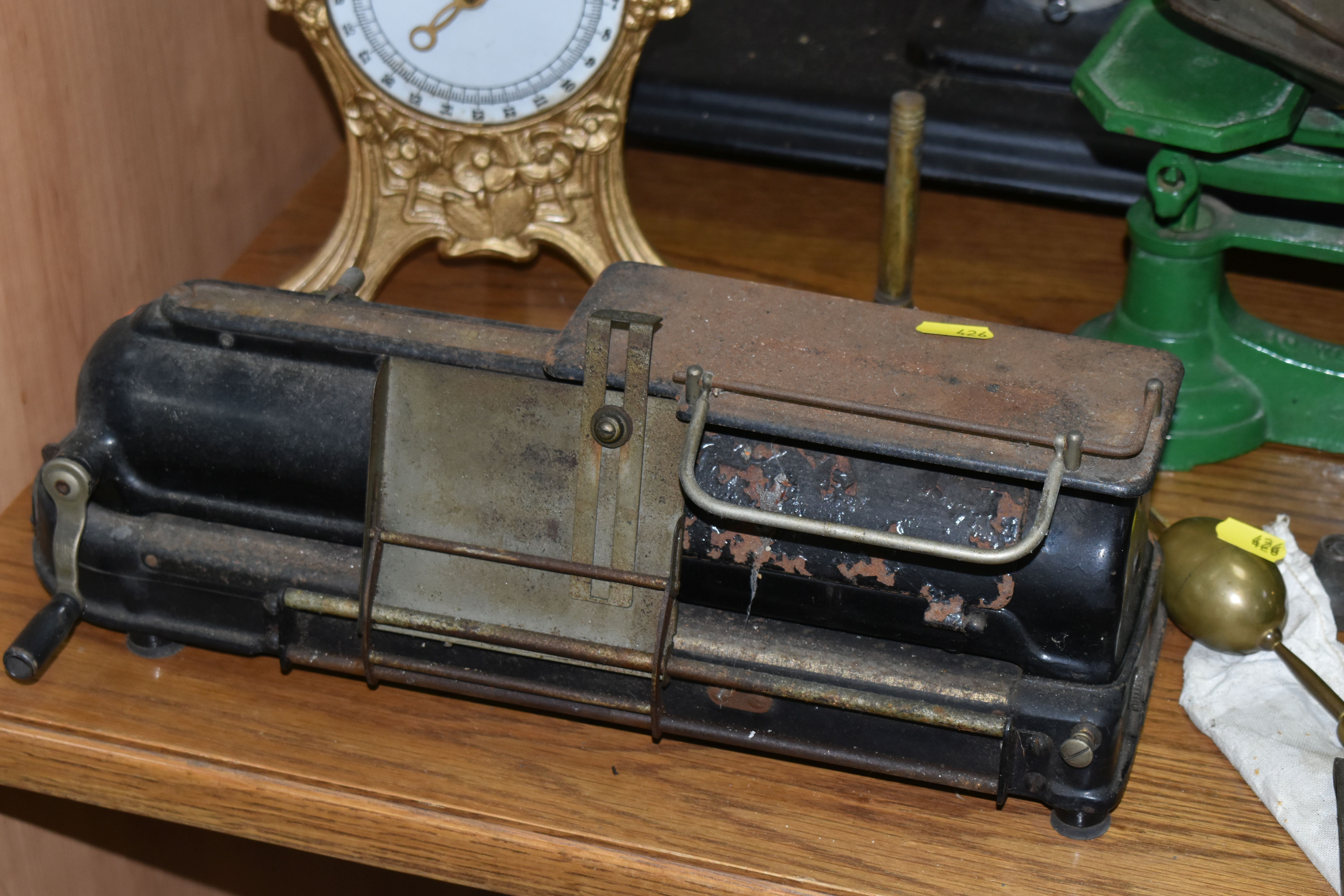 A COLLECTION OF SCALES, MEASURING EQUIPMENT, WEIGHTS, ETC, to include a large Avery Tobacco Scale, - Image 2 of 8