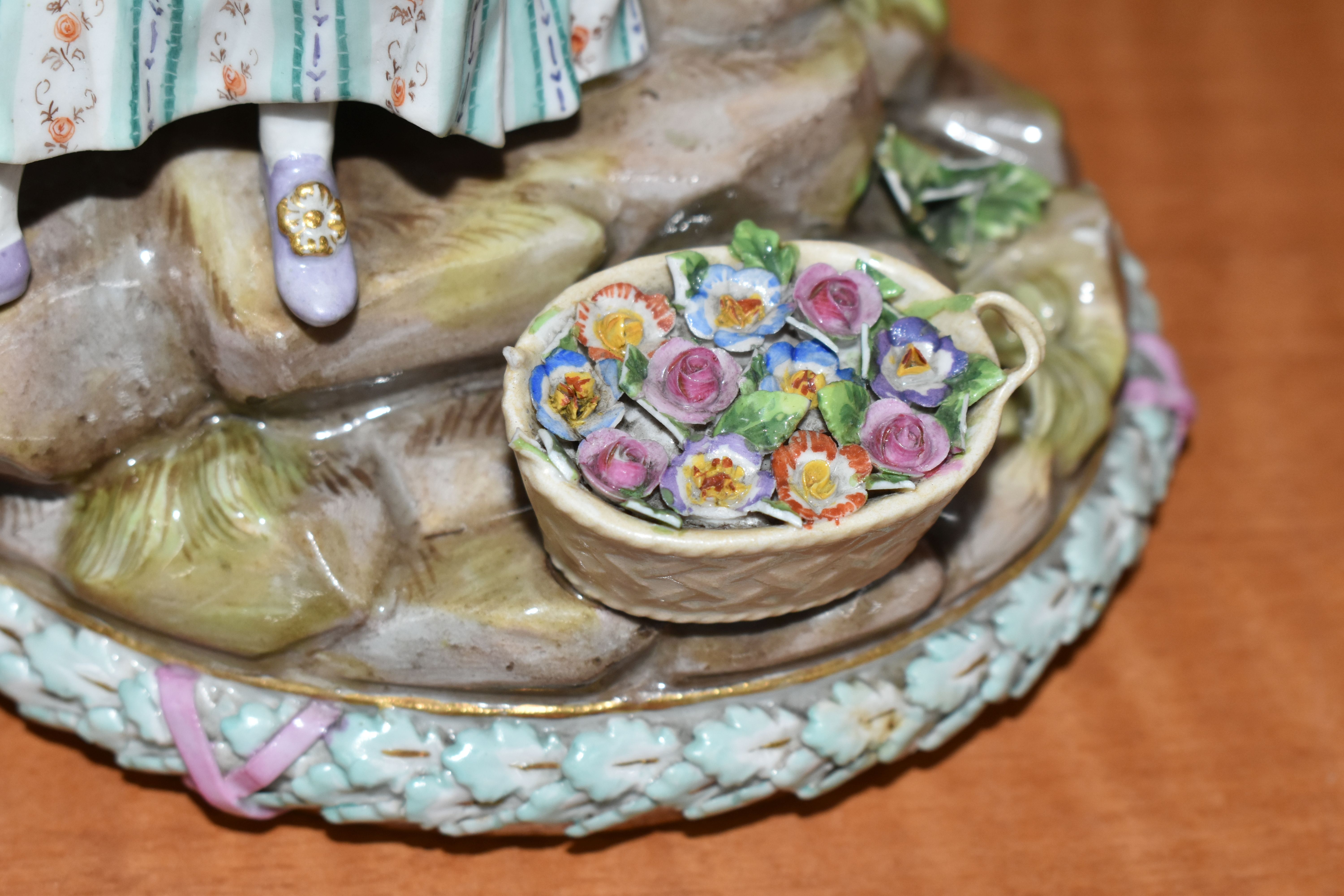 A LATE 19TH CENTURY MEISSEN PORCELAIN FIGURE GROUP OF A COURTING COUPLE BENEATH A TREE WITH FLOWERS, - Image 9 of 10