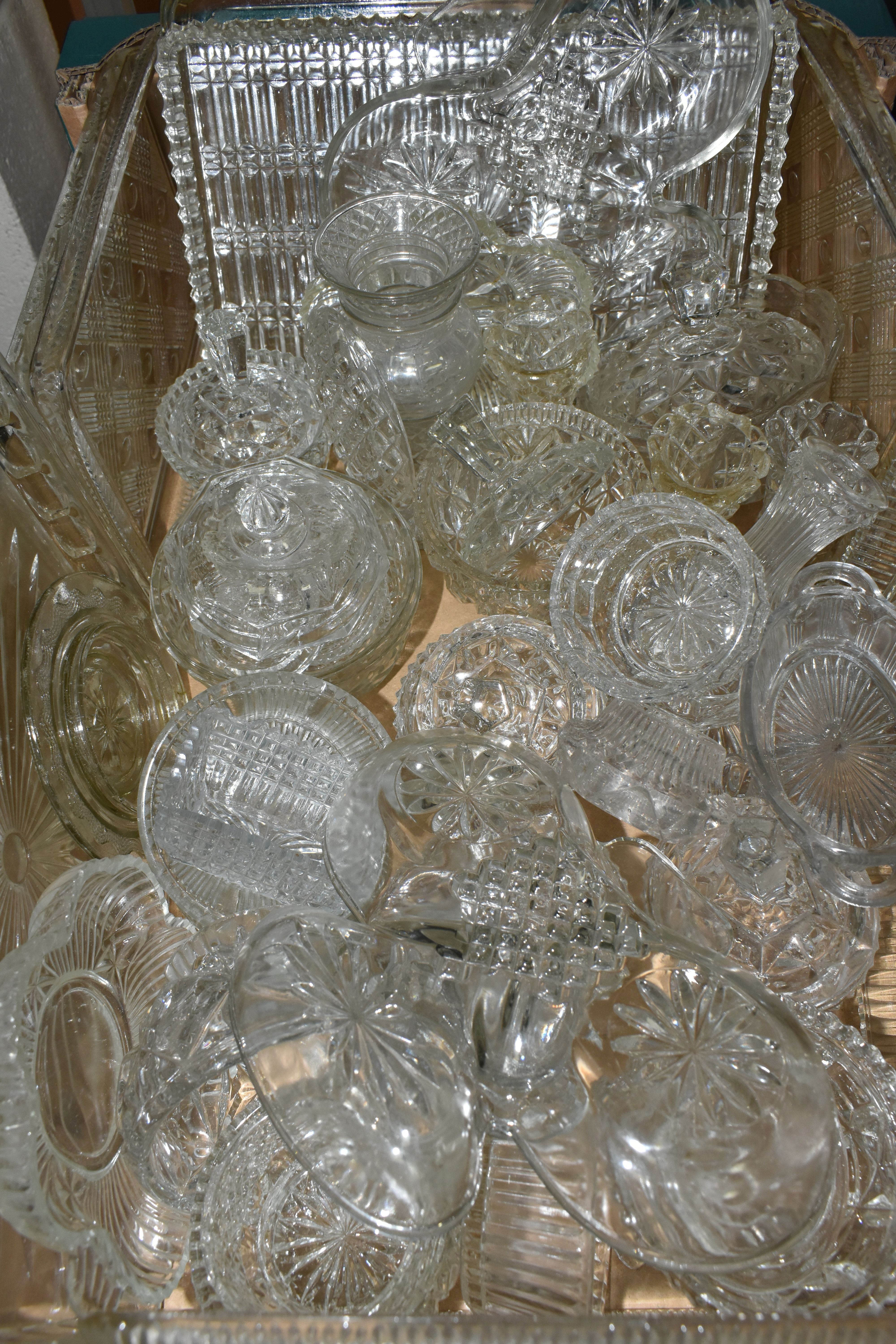 SEVEN BOXES OF PRESSED AND CUT GLASS INCLUDING A VARIETY OF COLOURED DRESSING TABLE SETS, FRENCH - Image 7 of 9