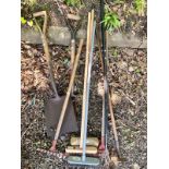 A SELECTION OF GARDEN HAND TOOLS, to include a vintage spade and shovel, three garden brushes, rake,