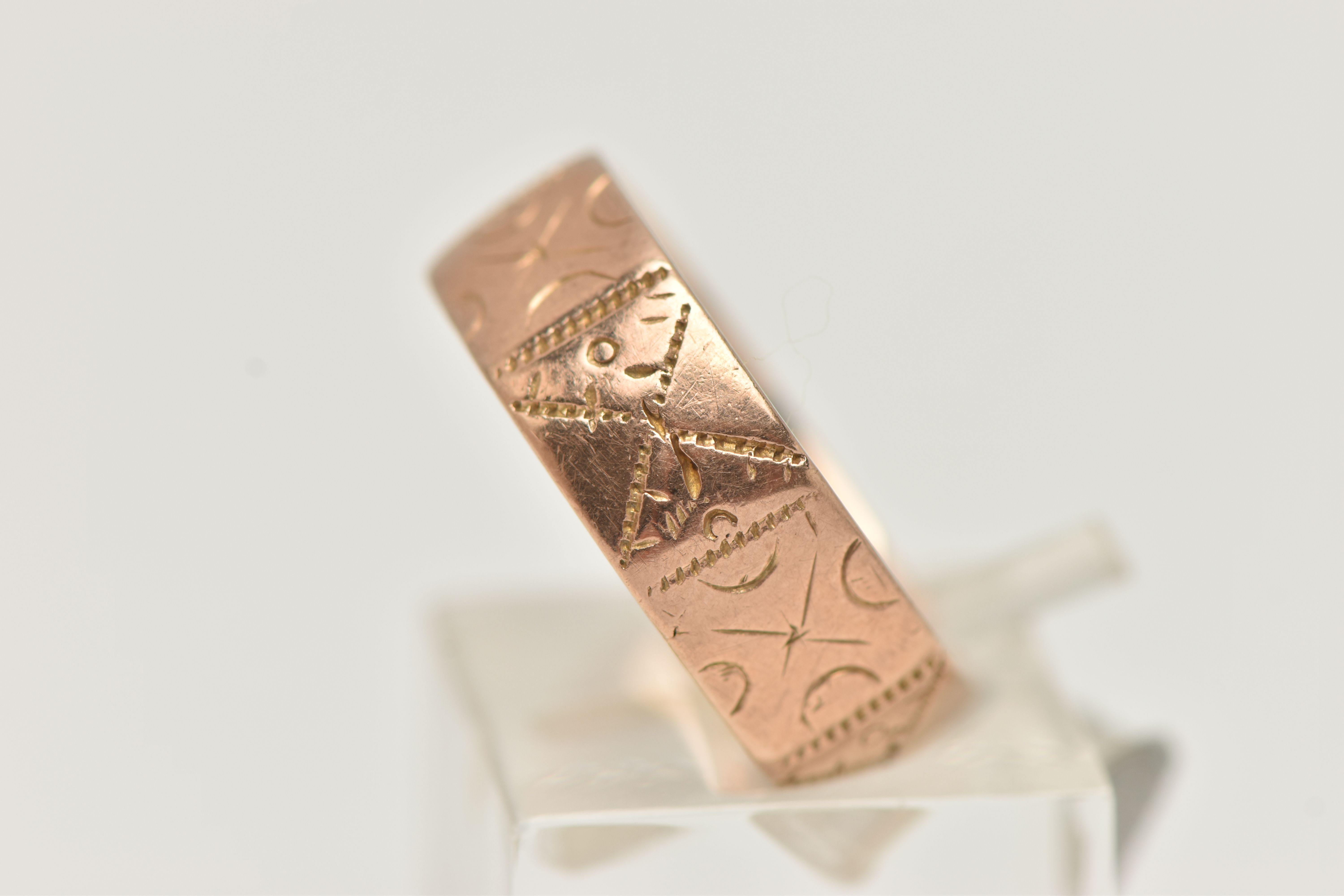 A LATE VICTORIAN, 9CT ROSE GOLD TEXTURED WIDE BAND, approximate band width 6.4mm, engraved - Image 2 of 4