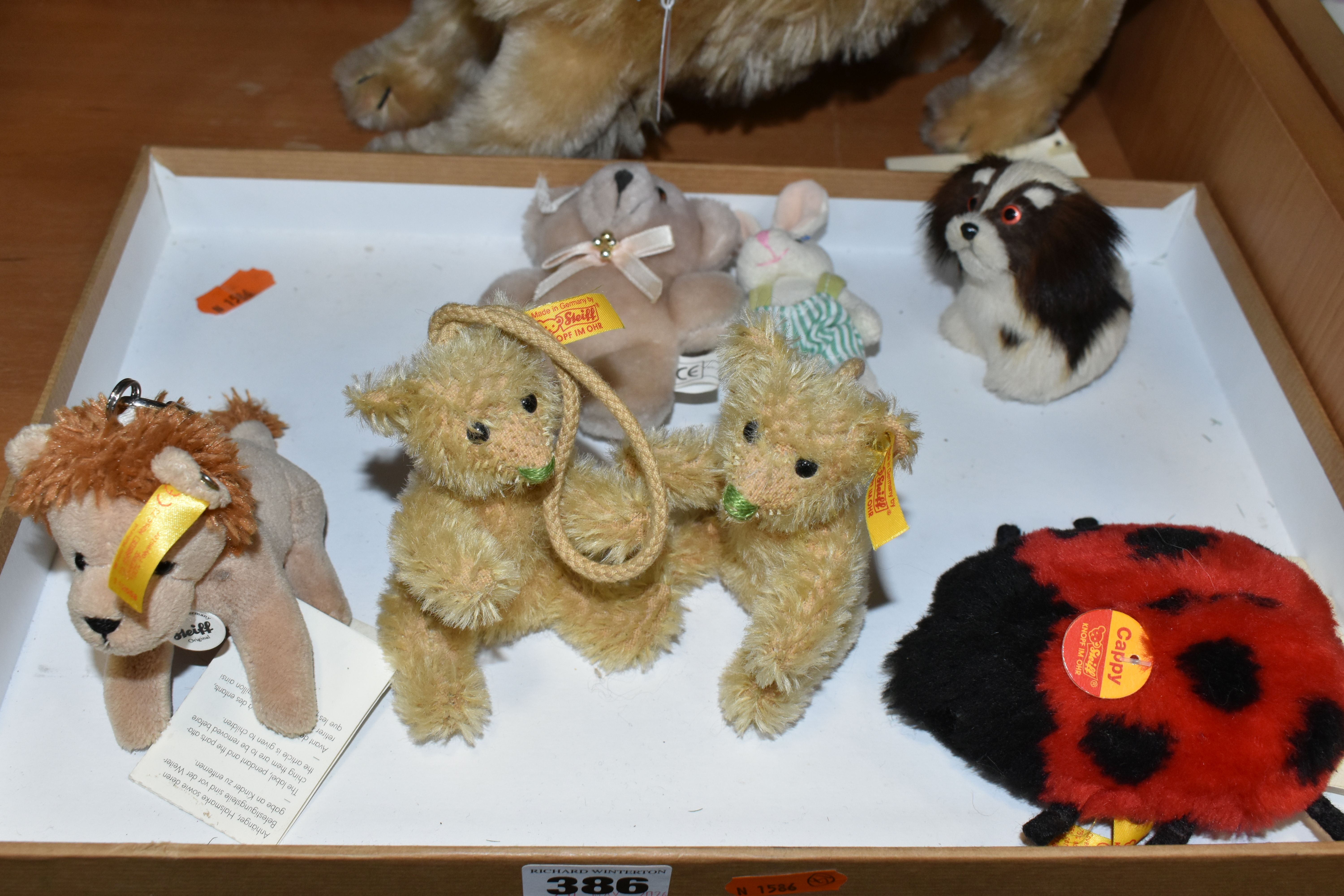 A COLLECTION OF STEIFF AND OTHER SOFT TOYS, comprising a Steiff Classic 1928 Chow Chow, No. 035036 - Image 2 of 5