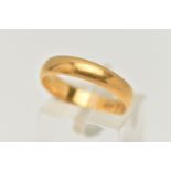 A 22CT GOLD BAND RING, a plain polished band ring, approximate width 4mm, hallmarked 22ct Birmingham