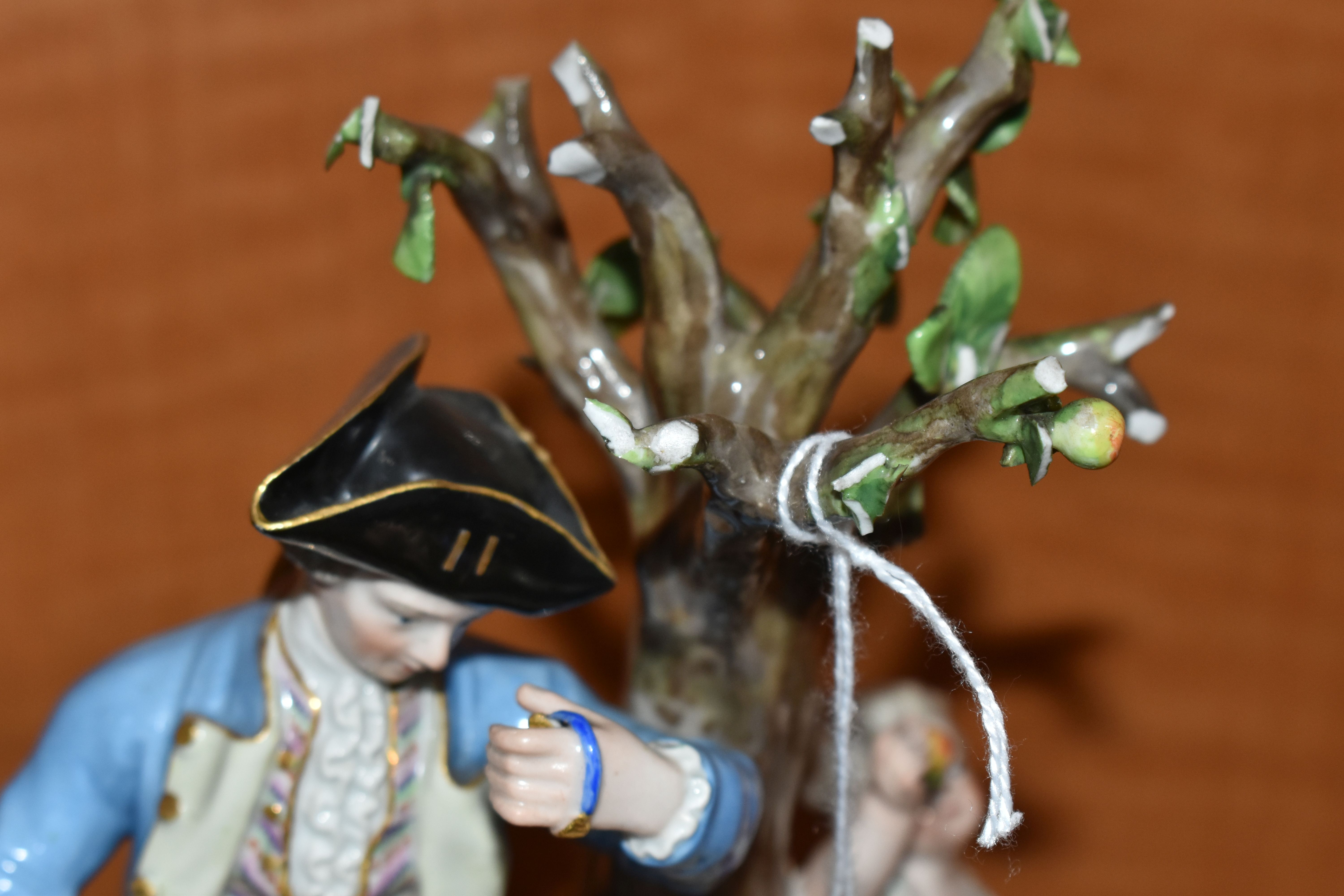 A LATE 19TH CENTURY MEISSEN PORCELAIN FIGURE GROUP OF A COURTING COUPLE BENEATH A TREE WITH FLOWERS, - Image 4 of 10