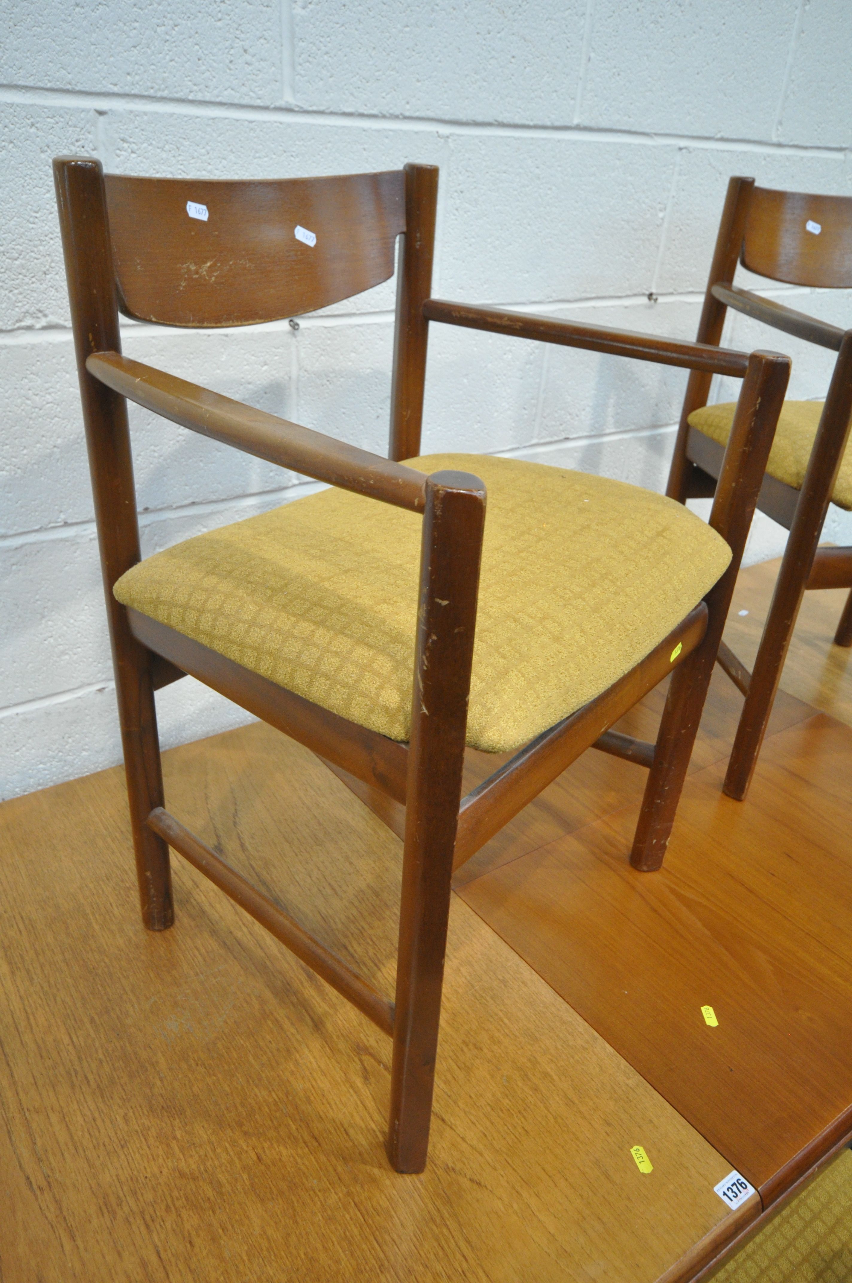 WHITE AND NEWTON LTD, A MID CENTURY TEAK EXTENDING DINING TABLE, with a single fold out leaf, - Image 3 of 9
