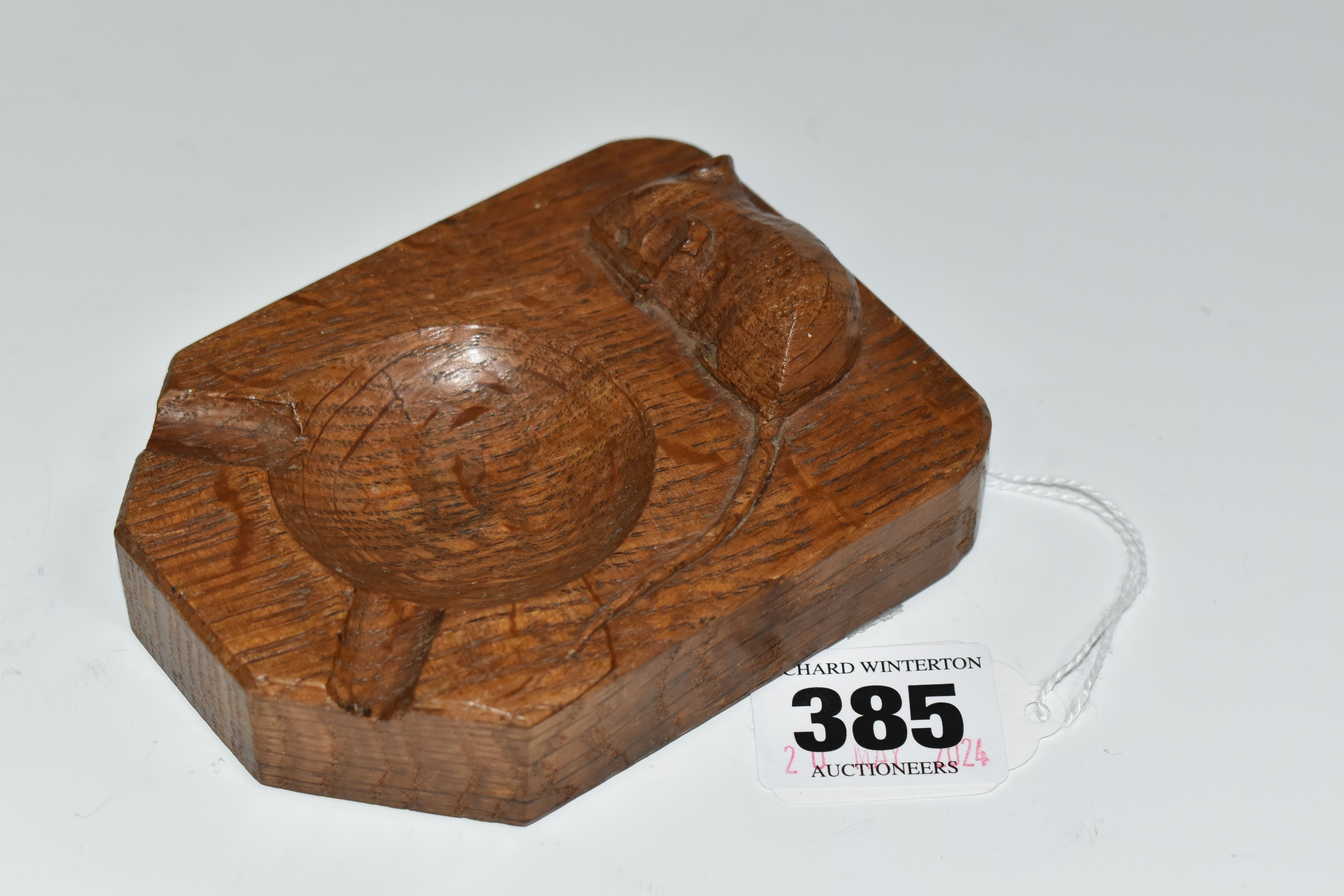 A ROBERT THOMPSON OF KILBURN 'MOUSEMAN' OAK ASHTRAY, carved with signature mouse, length 10cm x