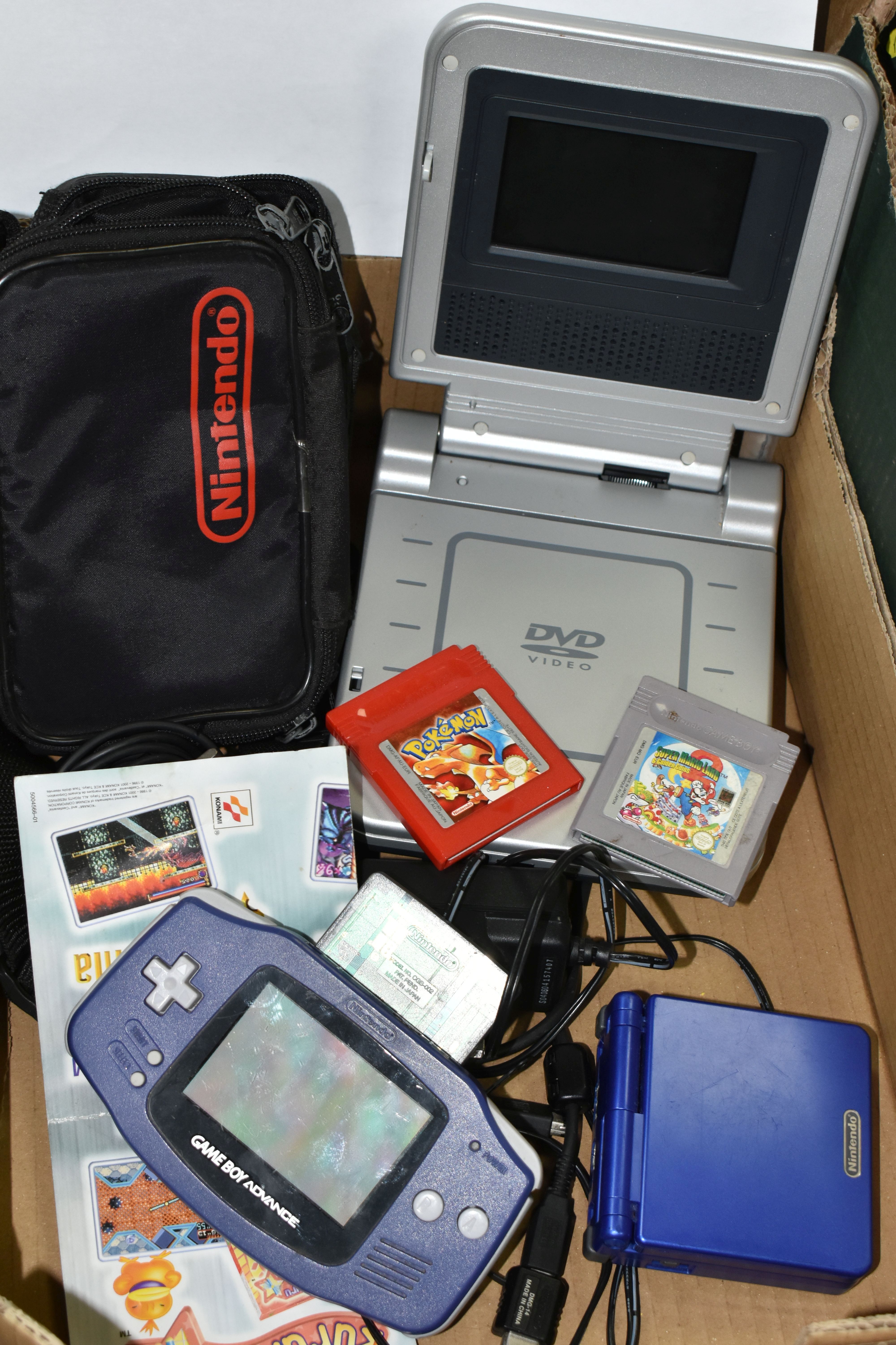 NINTENDO GAMEBOY ADVANCE, NINTENDO GAMEBOY ADVANCE SP AND GAMES, includes Super Mario Advance, - Image 3 of 4