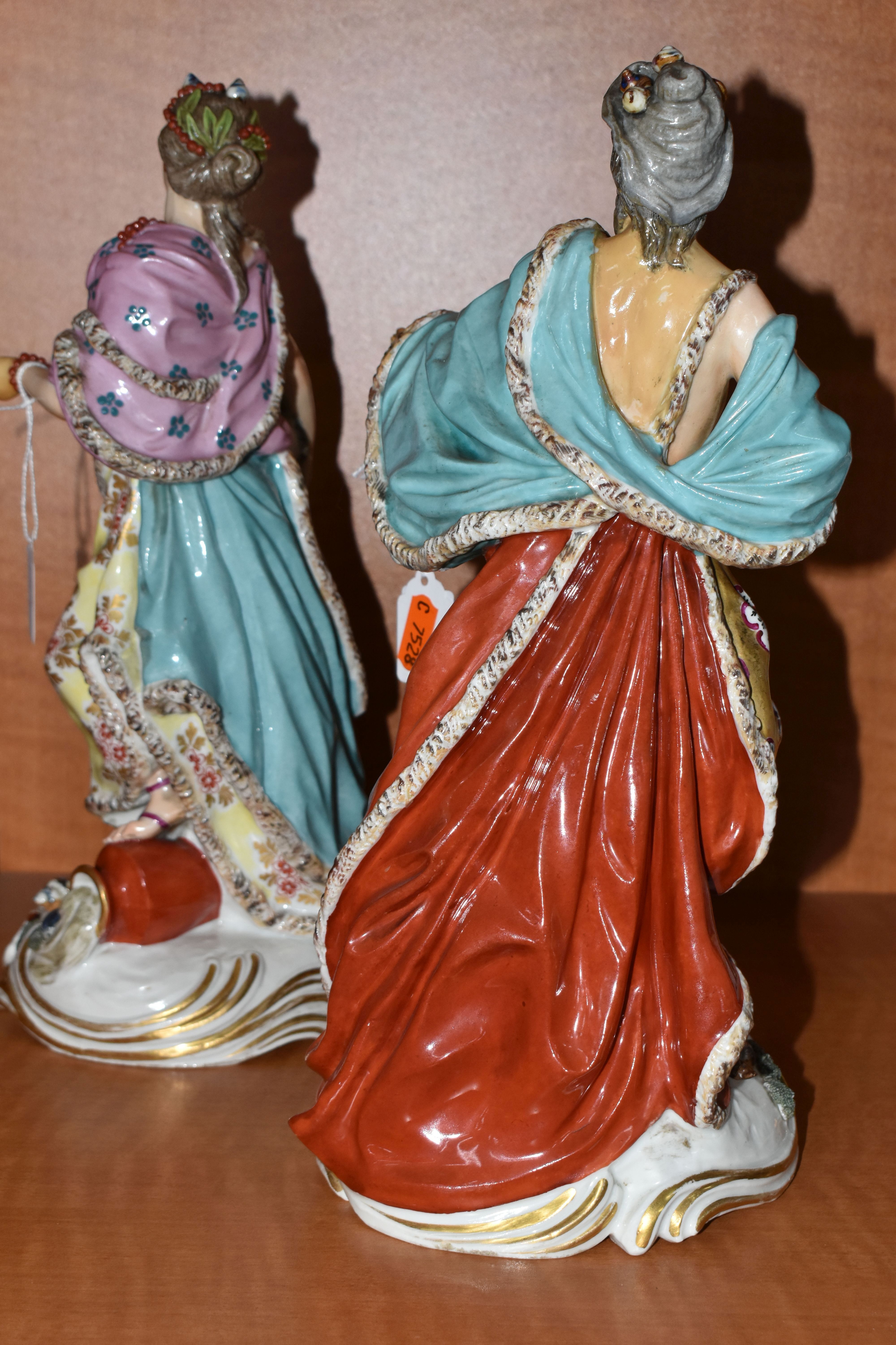 A PAIR OF 19TH CENTURY CONTINENTAL PORCELAIN FIGURES OF POSEIDEN AND AMPHITRITE, both modelled as - Image 6 of 10