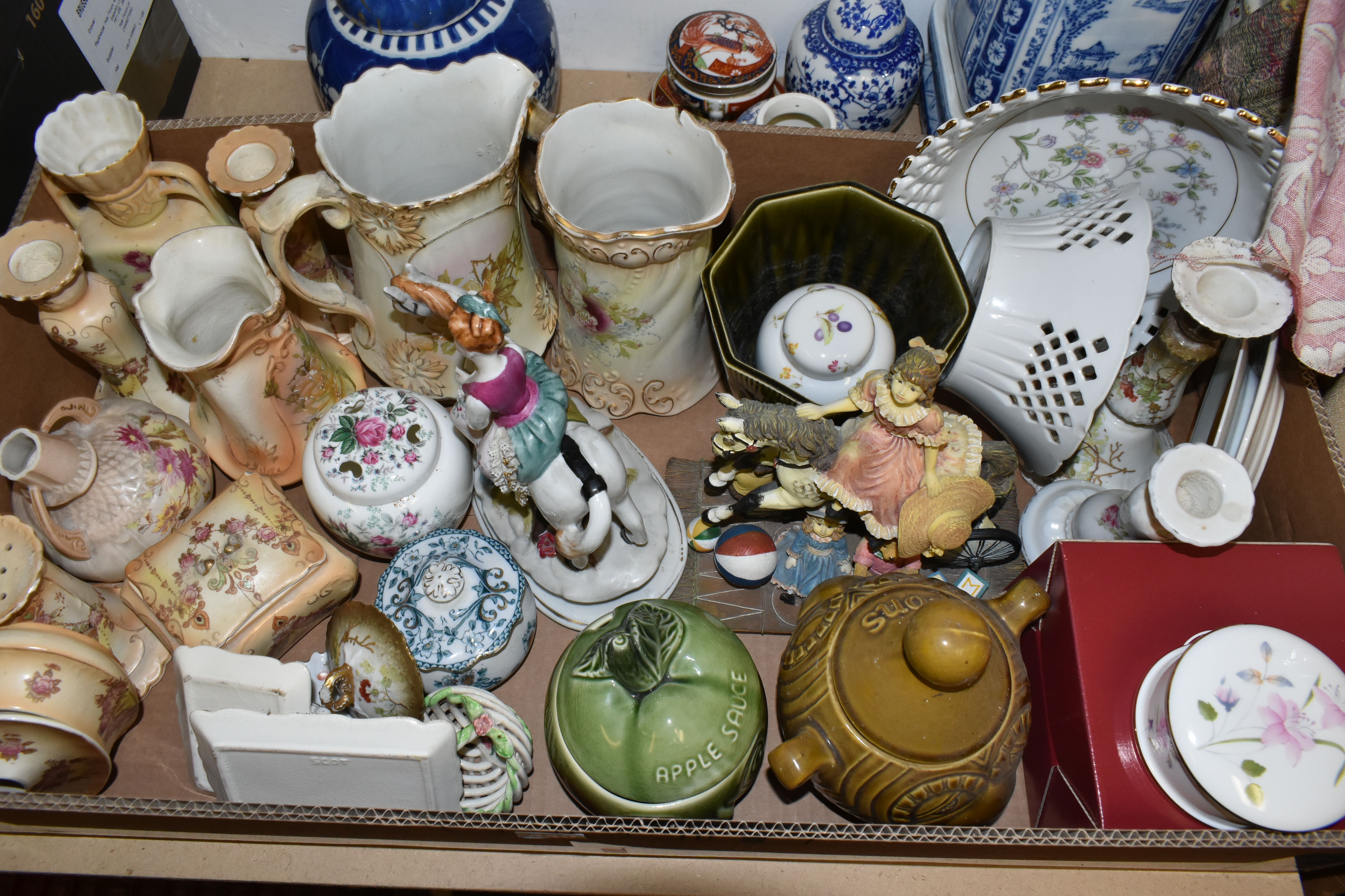 SEVEN BOXES OF CERAMIC ORNAMENTS to include a large collection of ceramic and glass ornamental - Image 2 of 10