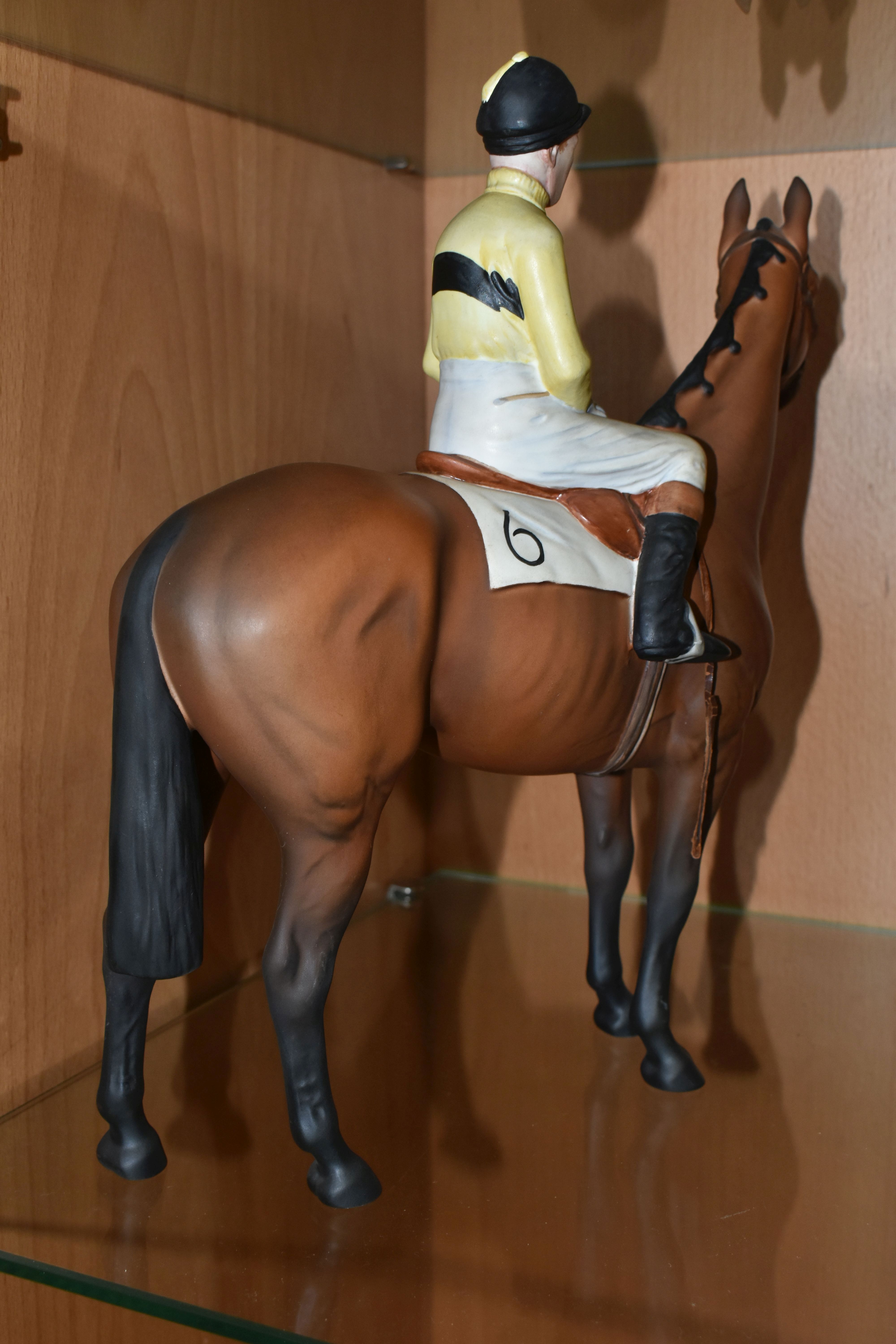 A BESWICK ARKLE FIGURE, Beswick Connoisseur model of Arkle with Pat Taaffe up, from the - Bild 4 aus 9
