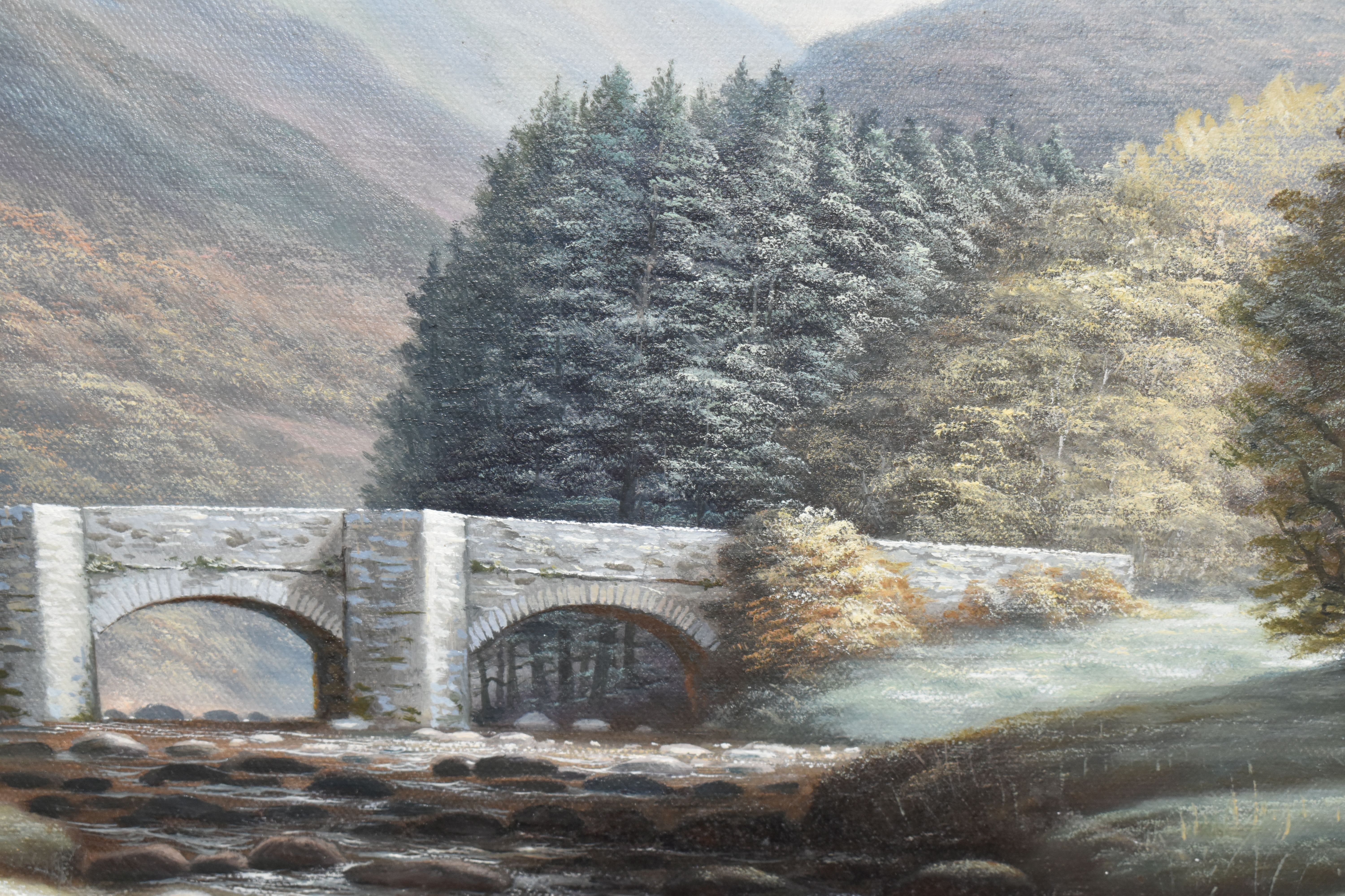 BOB TUCKER (1951) 'FINGLE BRIDGE, DARTMOOR', a Cornish river landscape with bridge, signed bottom - Bild 3 aus 11