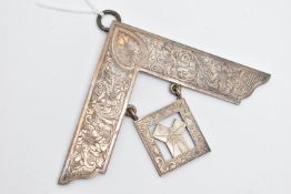 A SILVER MASONIC PAST MASTER COLLAR JEWEL, engraved to the reverse 'W.Bro A.A.Wiggall, Ware Lodge