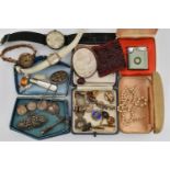 A BAG OF ASSORTED ITEMS, to include a gold plated, carved conch shell cameo brooch, a gents '