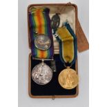 A PAIR OF WWI MEDALS, to include a George V 1914-1918 medal with ribbon, a Great War medal with