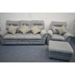 A PARKER KNOLL BLACK AND WHITE PATTERNED THREE PIECE LOUNGE SUITE, comprising a three seater settee,