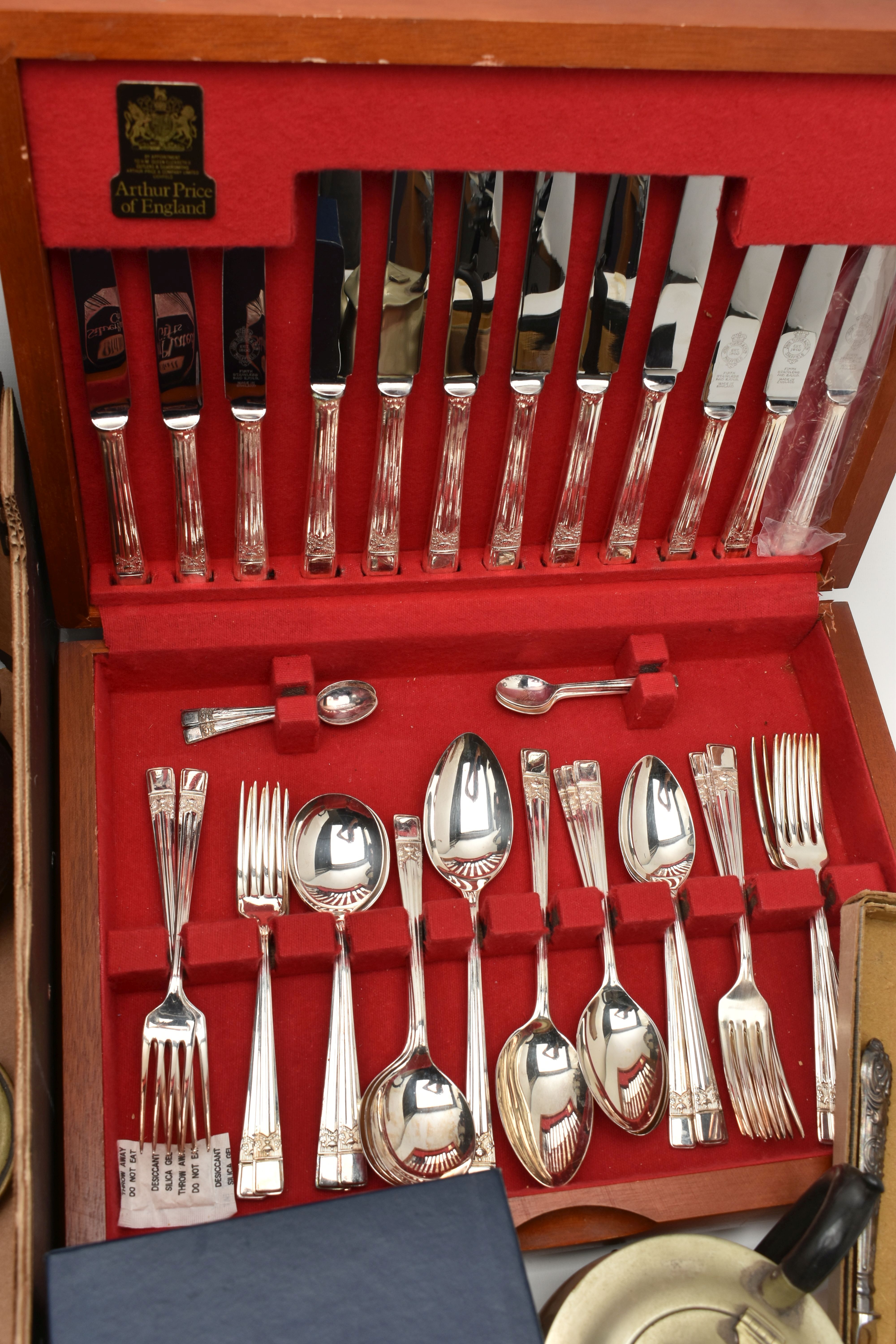 A BOX OF WHITE METAL WARE, to include a four piece silver plated tea set, comprising of a teapot, - Image 4 of 4