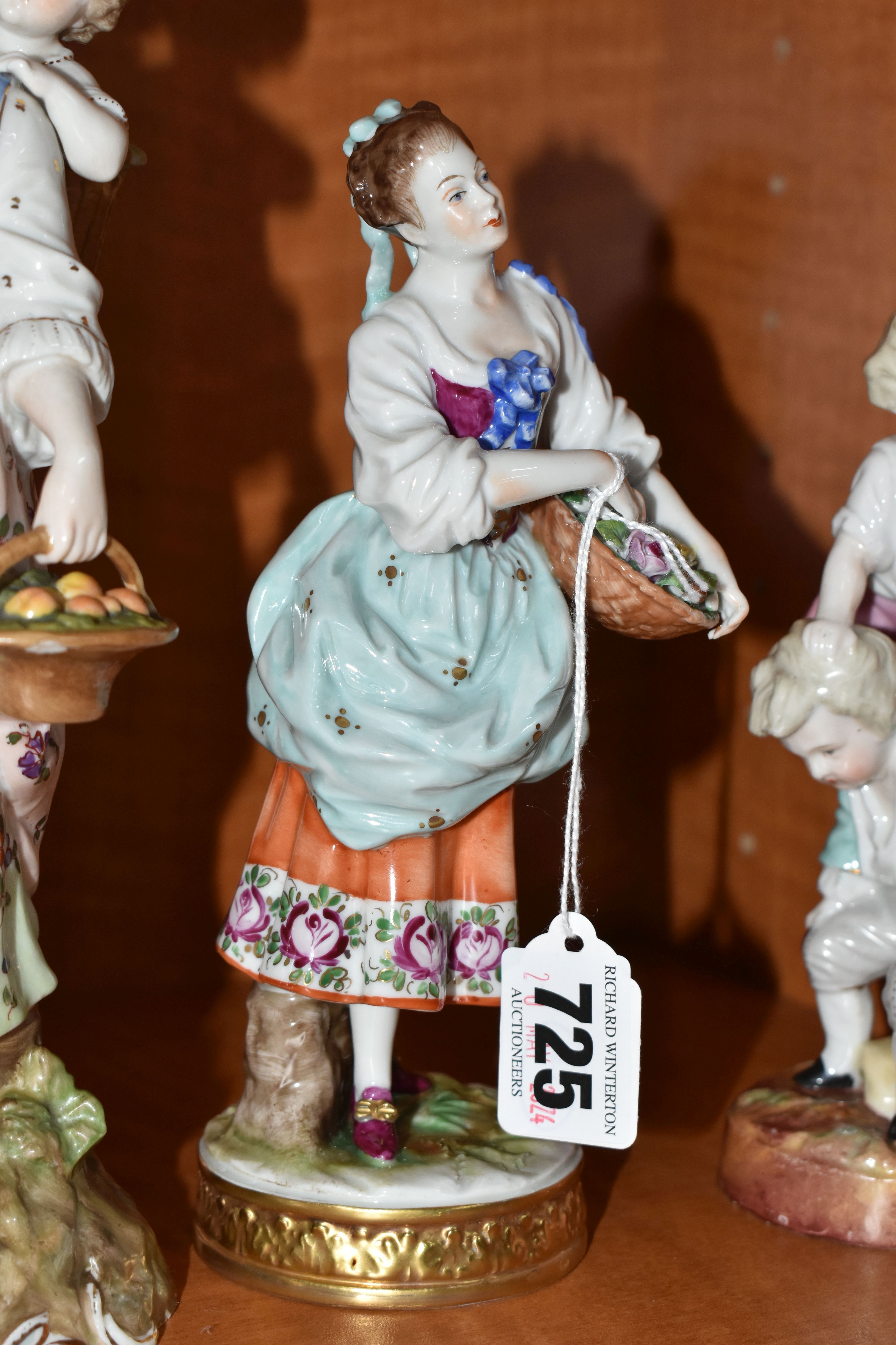THREE LATE 19TH AND EARLY 20TH CENTURY CONTINENTAL RUDOLSTADT VOLKSTEDT PORCELAIN FIGURES AND - Image 3 of 10