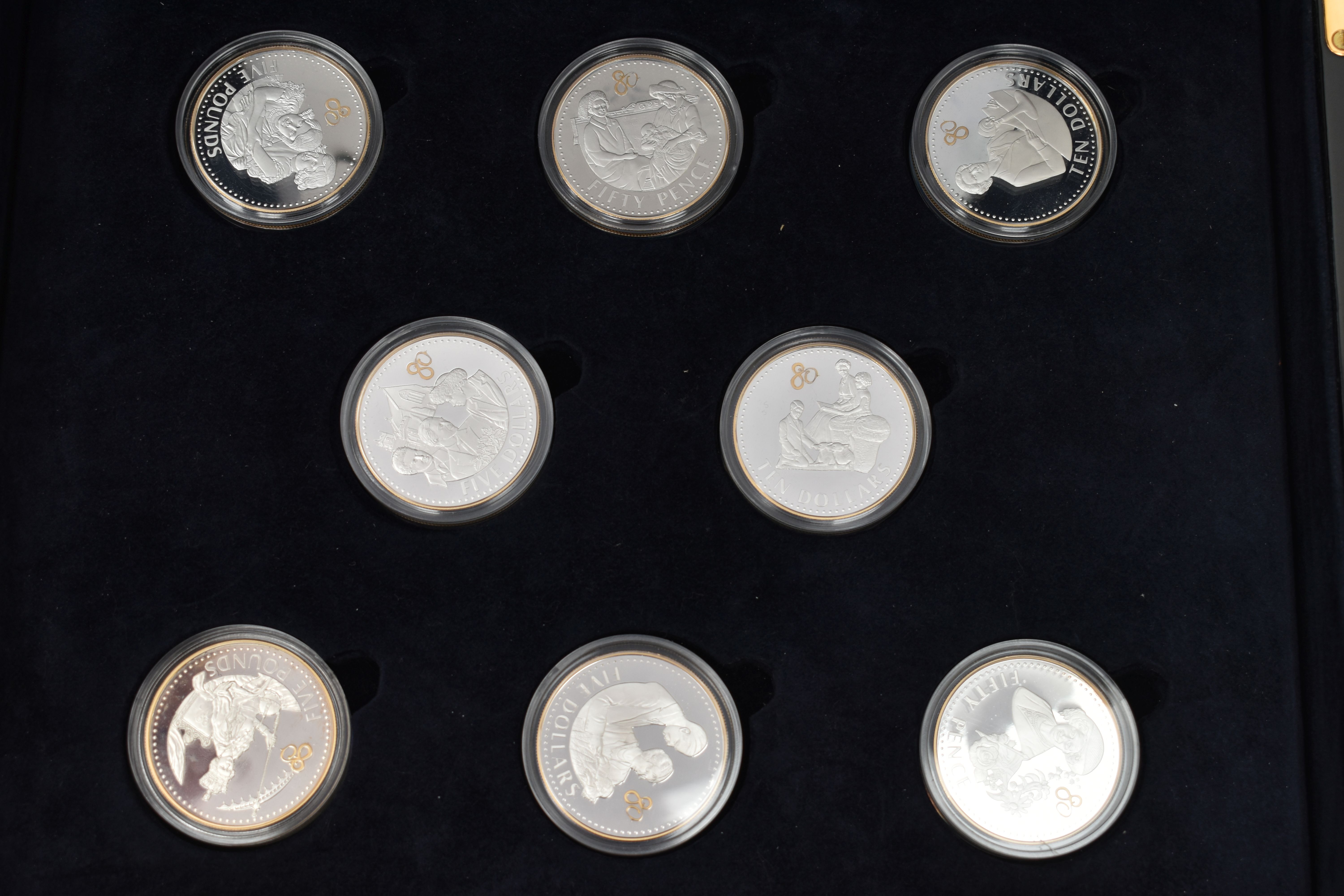 A UNITED KINGDOM ROYAL MINT 2015 PREMIUM PROOF COIN SET, of fourteen coins, Churchill Crown - One - Image 11 of 12