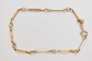 A 9CT GOLD FANCY LINK BRACELET, designed as a row of polished bars interspaced with jump rings,