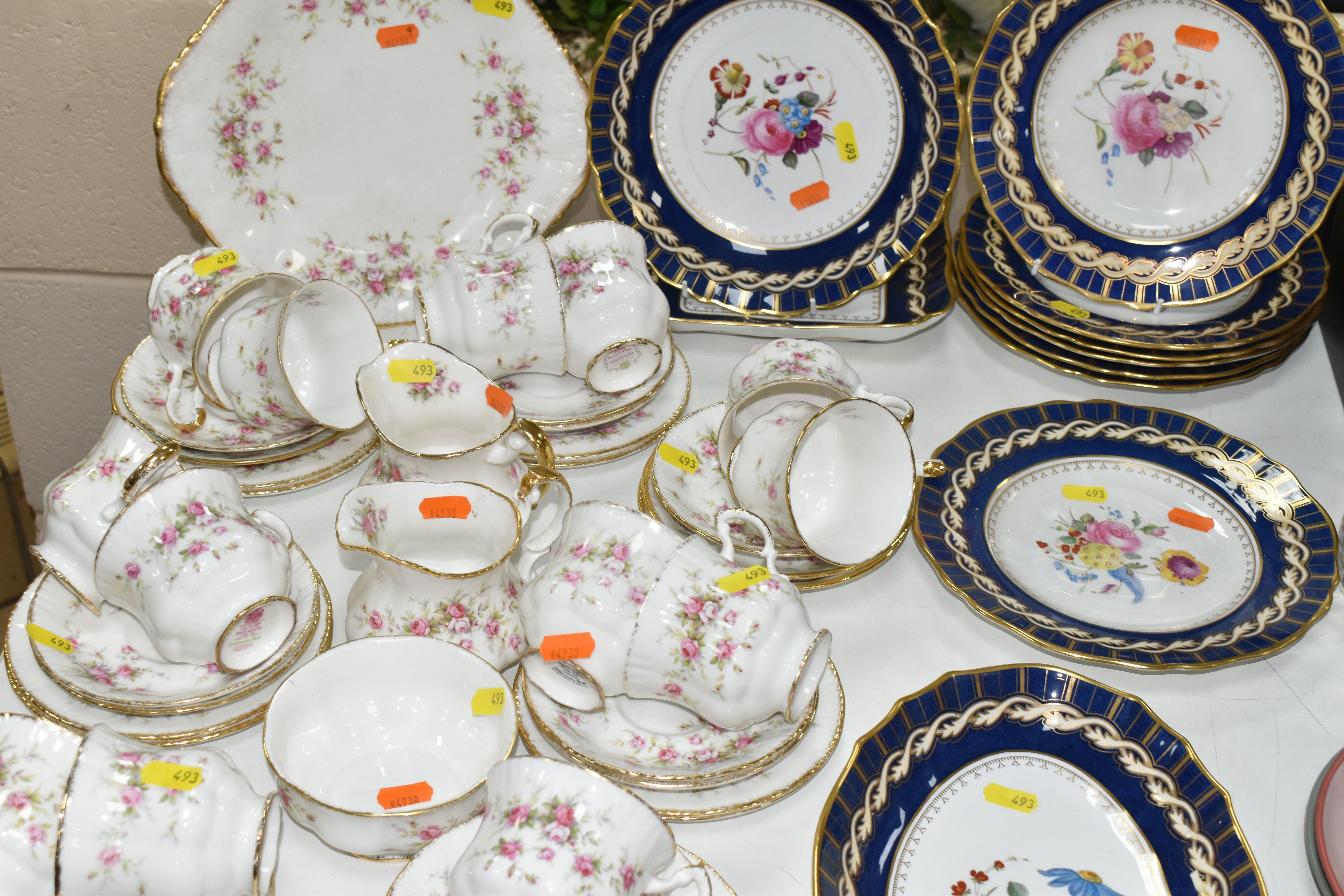 A PARAGON 'VICTORIANA ROSE' TEA SET AND SPODE 'BROMLEY' DINNER WARE, comprising a Paragon '