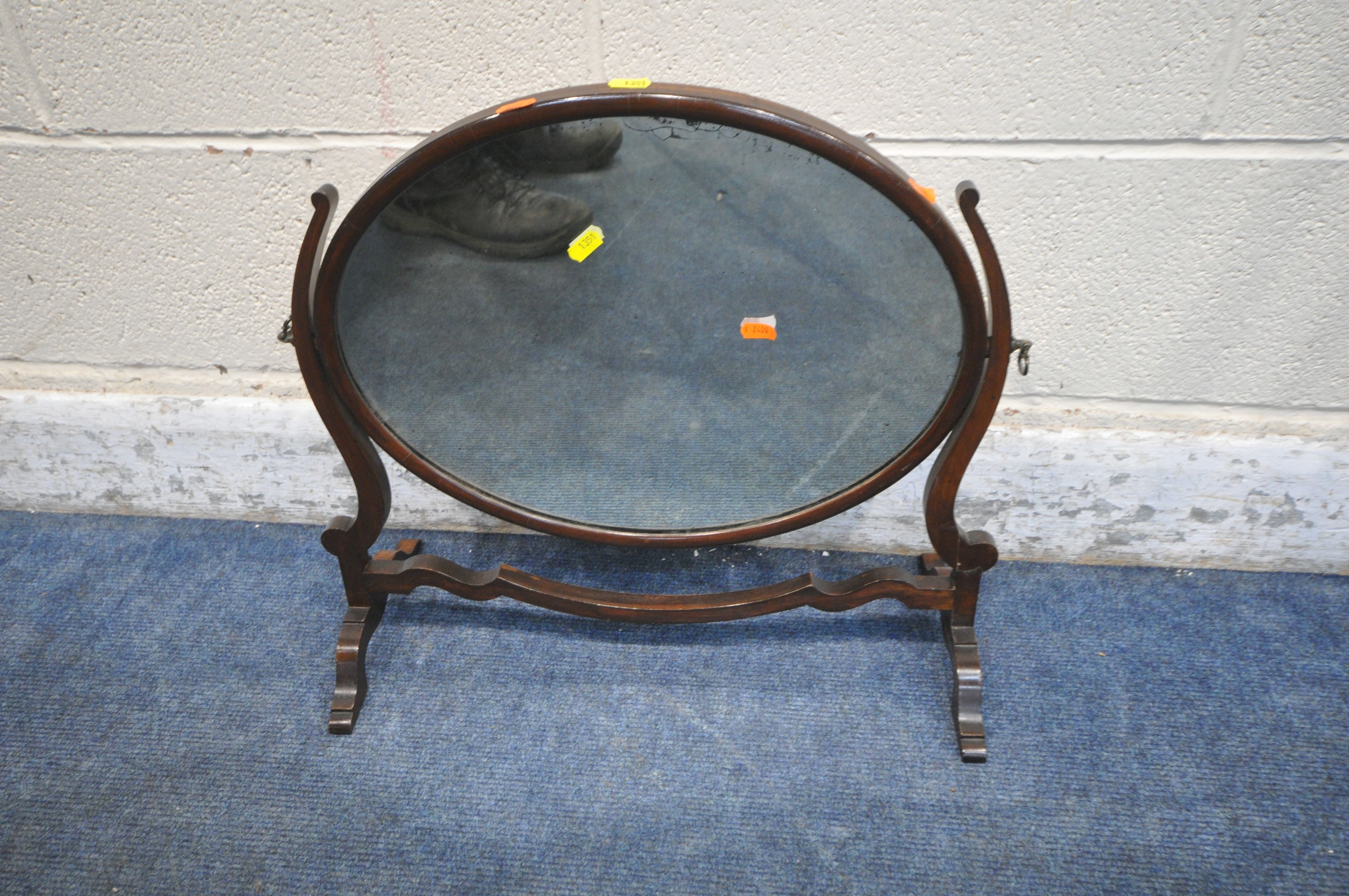 A GILT RESIN OVAL BEVELLED EDGE WALL MIRROR, with foliate details, 90cm x 69cm, a Regency style - Image 6 of 6